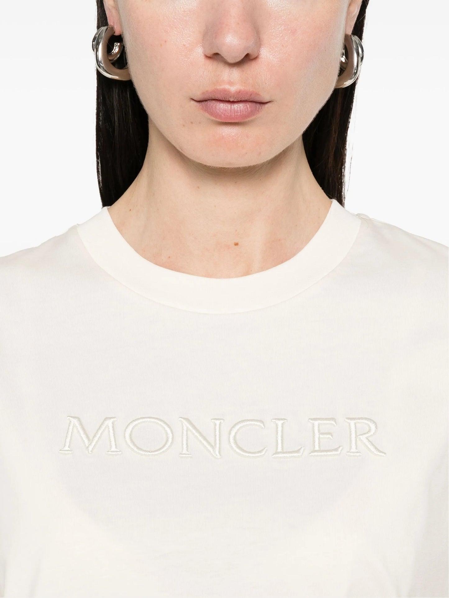 logo-embroidered T-shirt