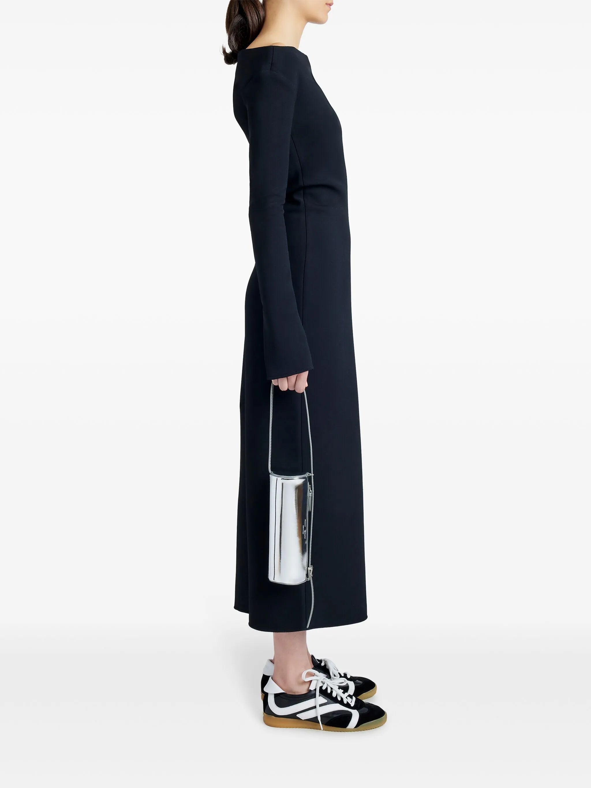 Silo shoulder bag