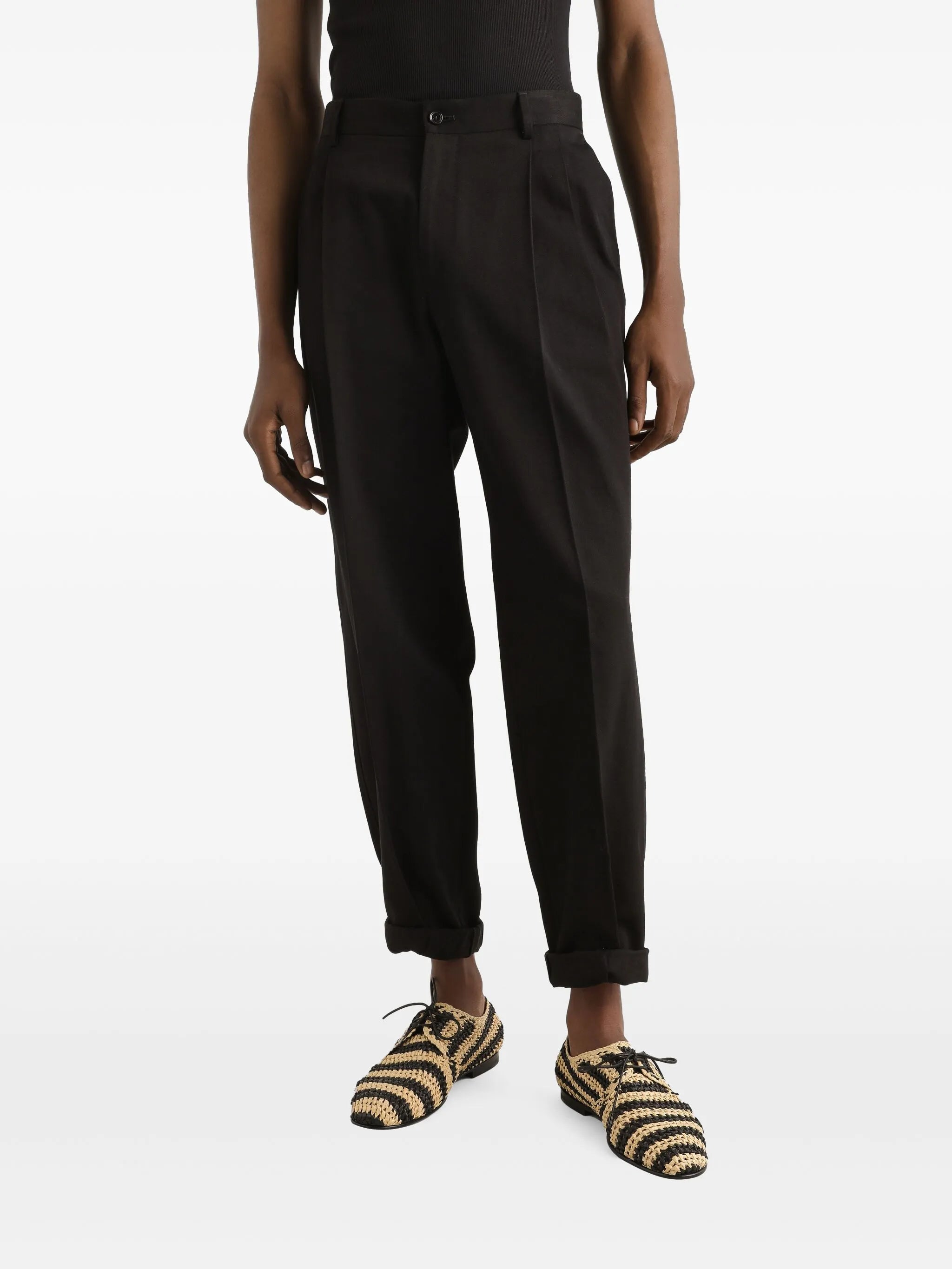 folded-edge trousers