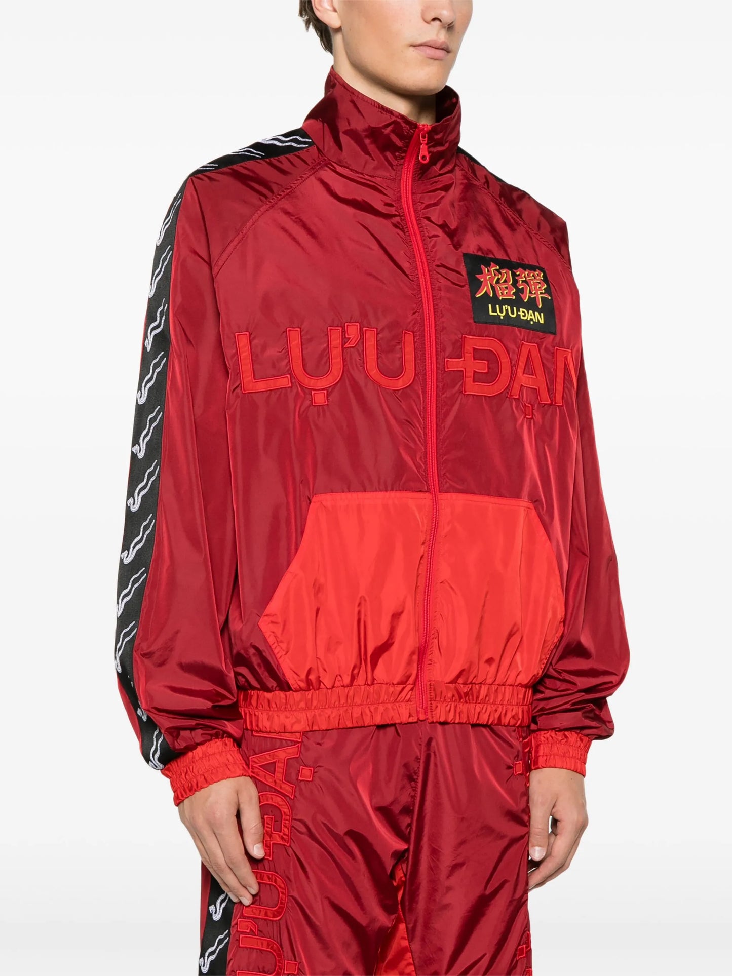 L-D windbreaker