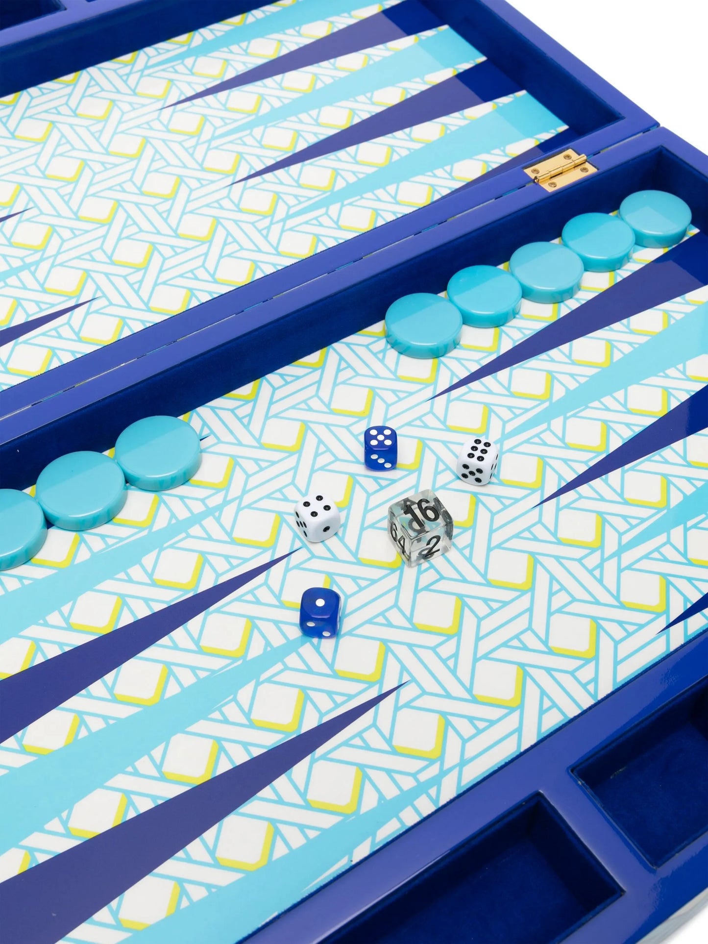 Basketweave backgammon set