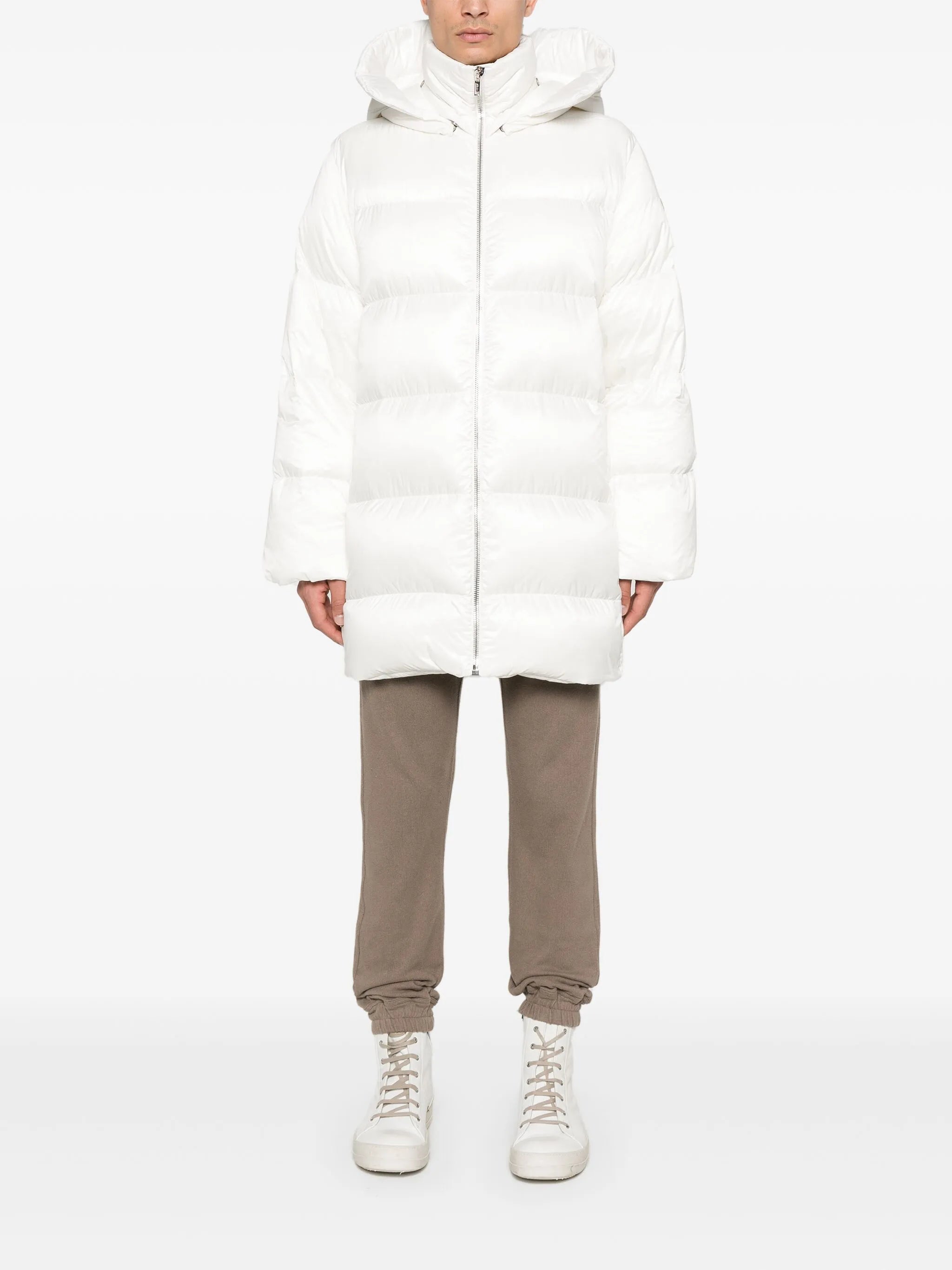 Cyclopic coat