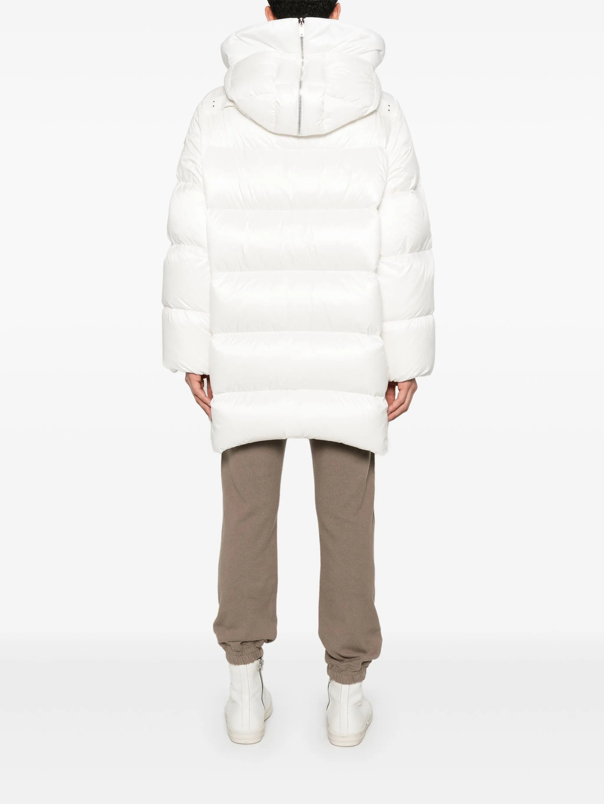 Cyclopic coat