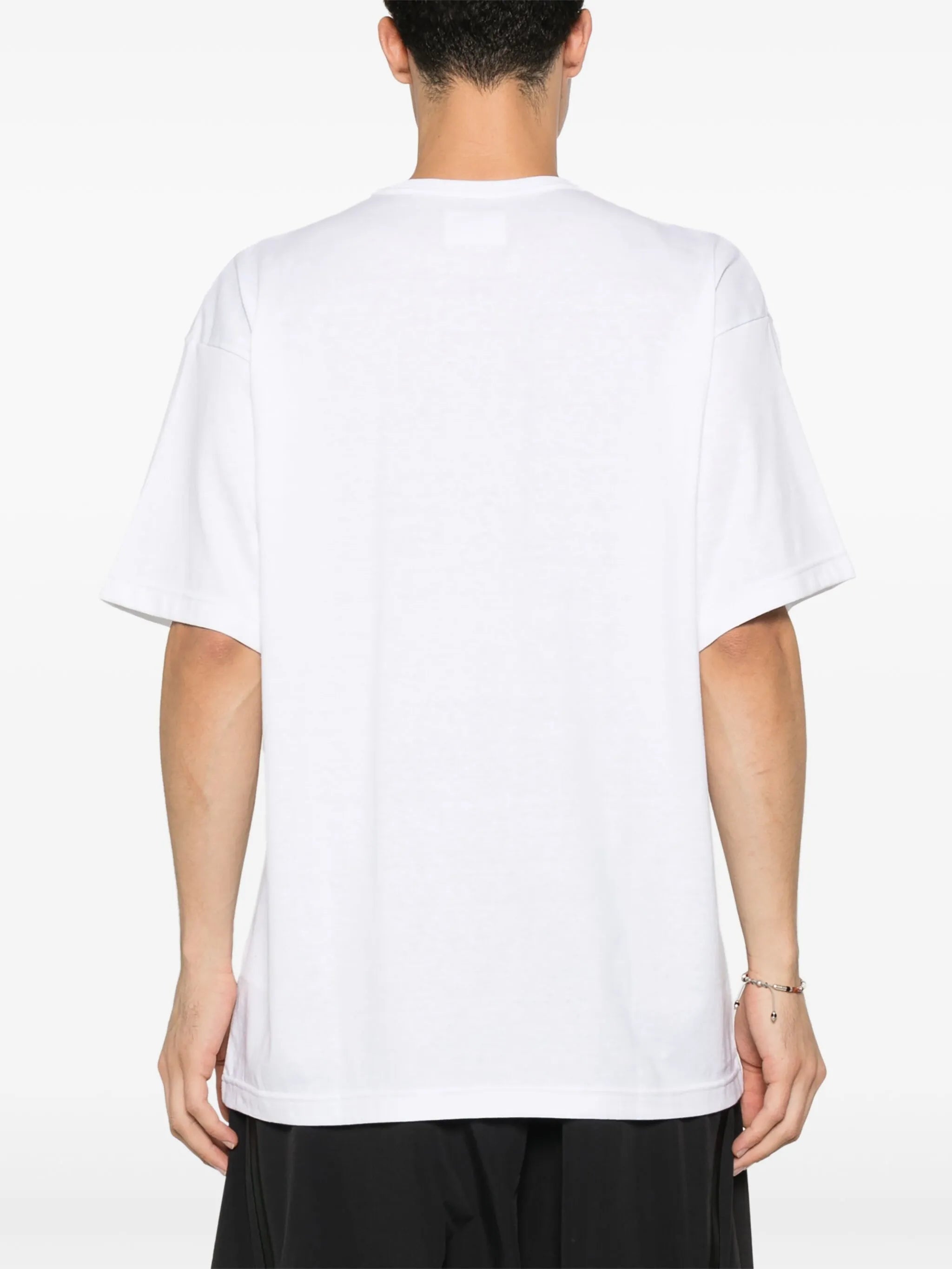logo-embroidered T-shirt