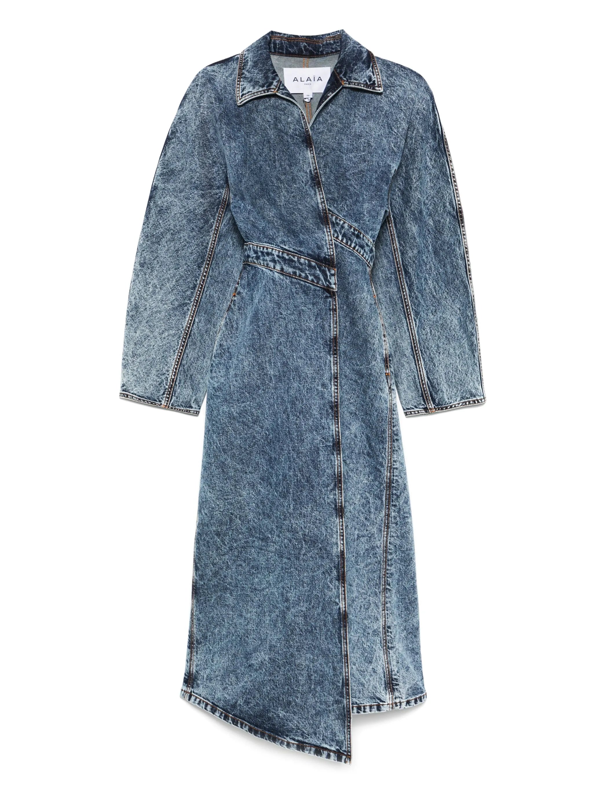 Spiral trench coat