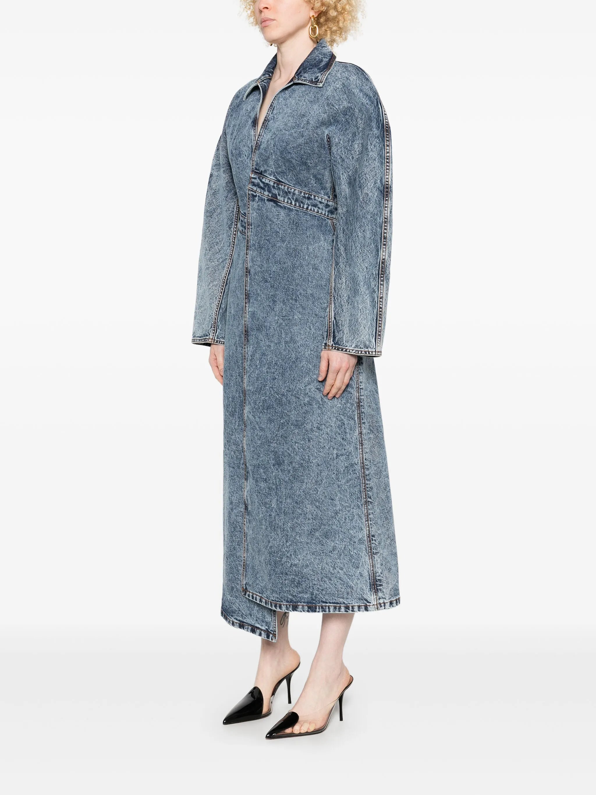 Spiral trench coat