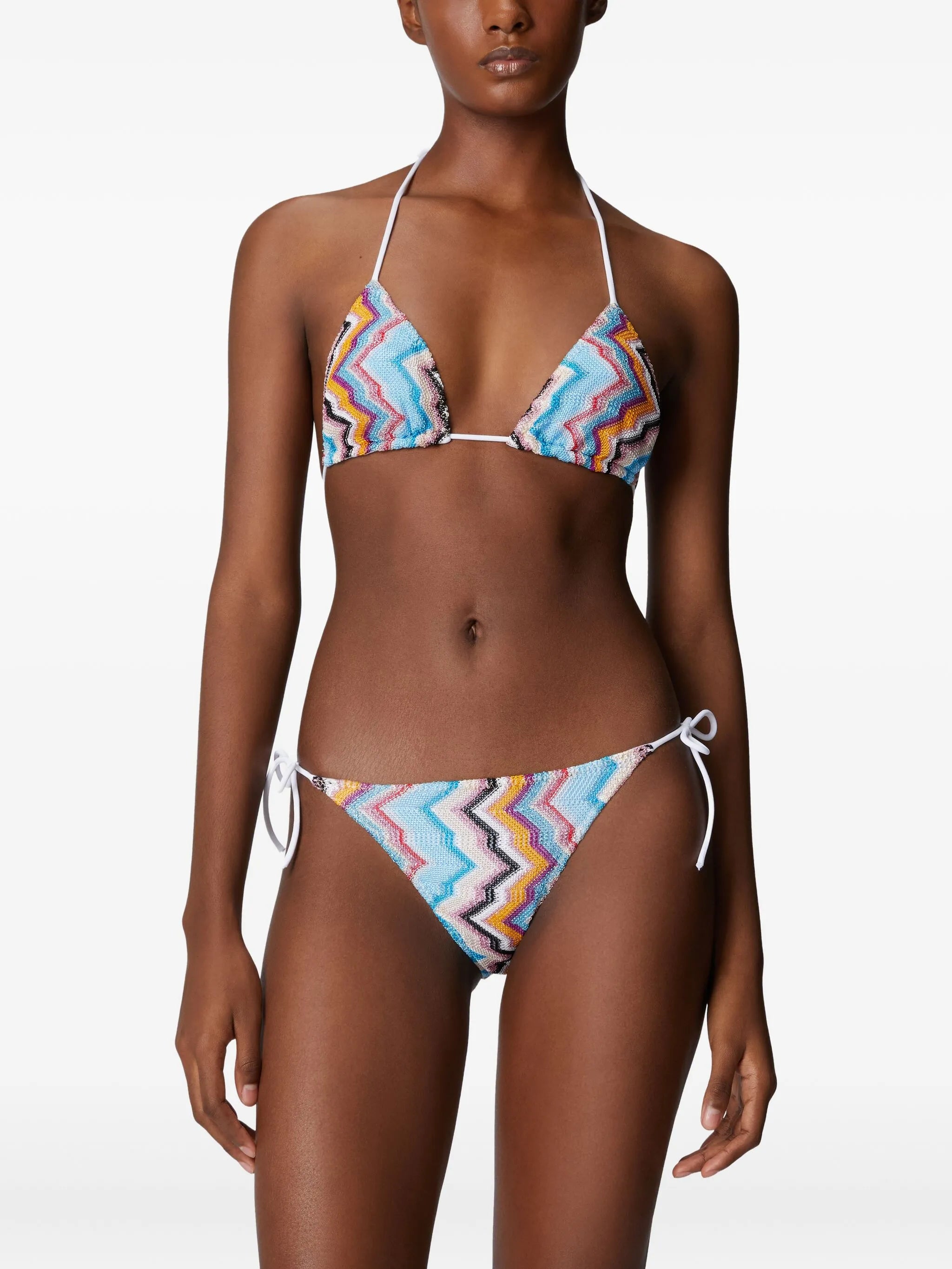 zigzag-pattern bikini