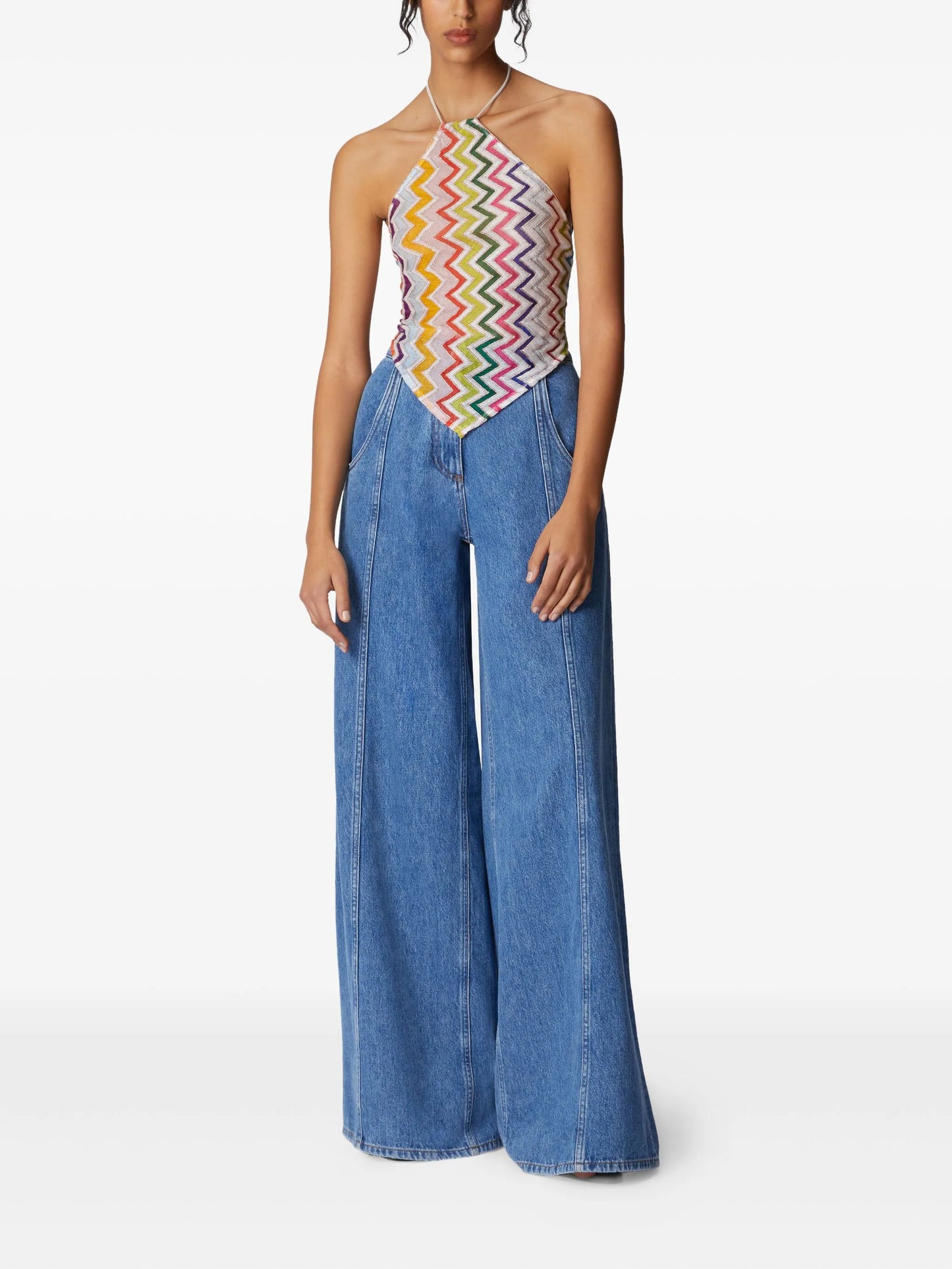 zigzag-woven top