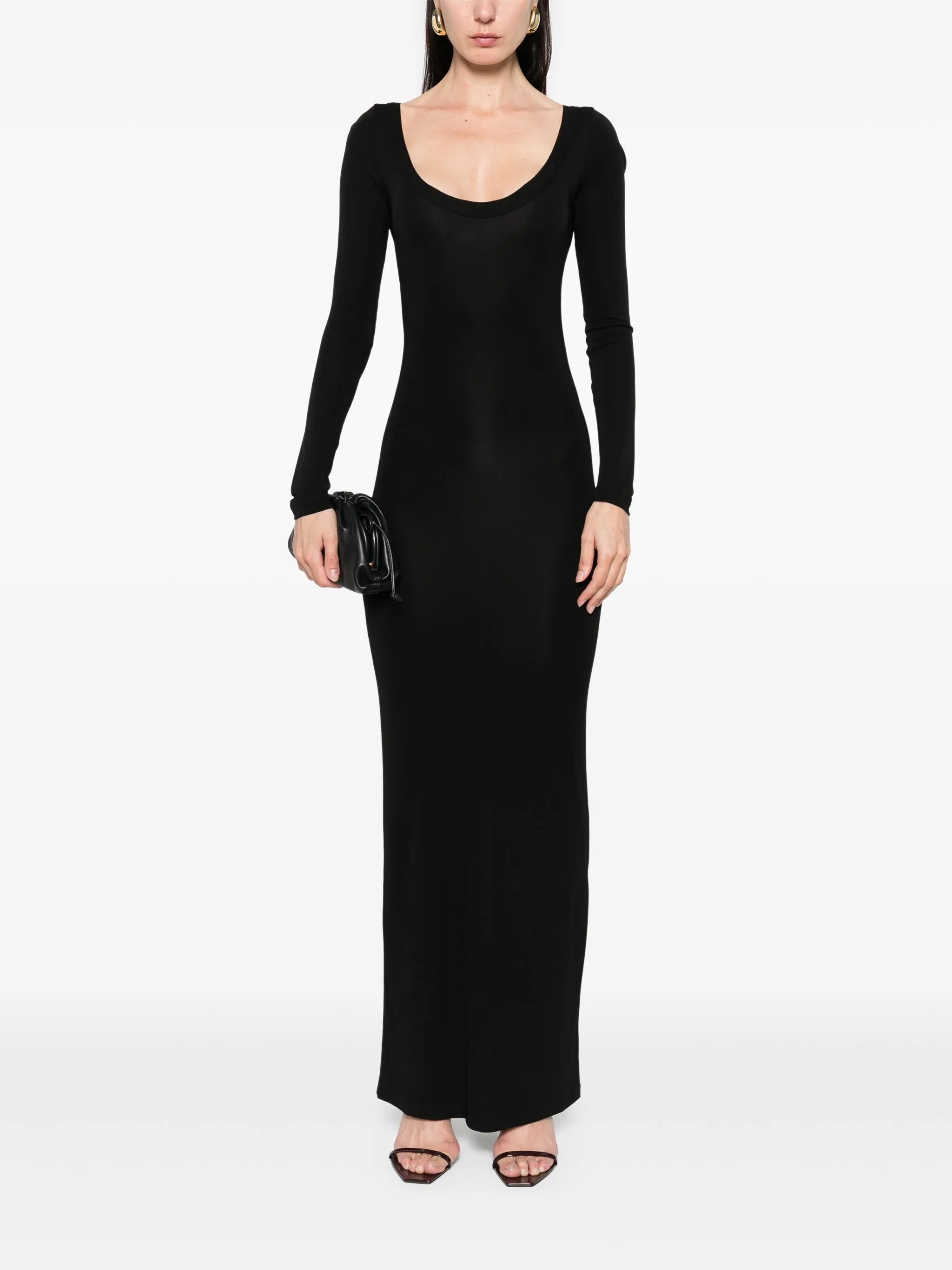 scoop-neck maxi dress
