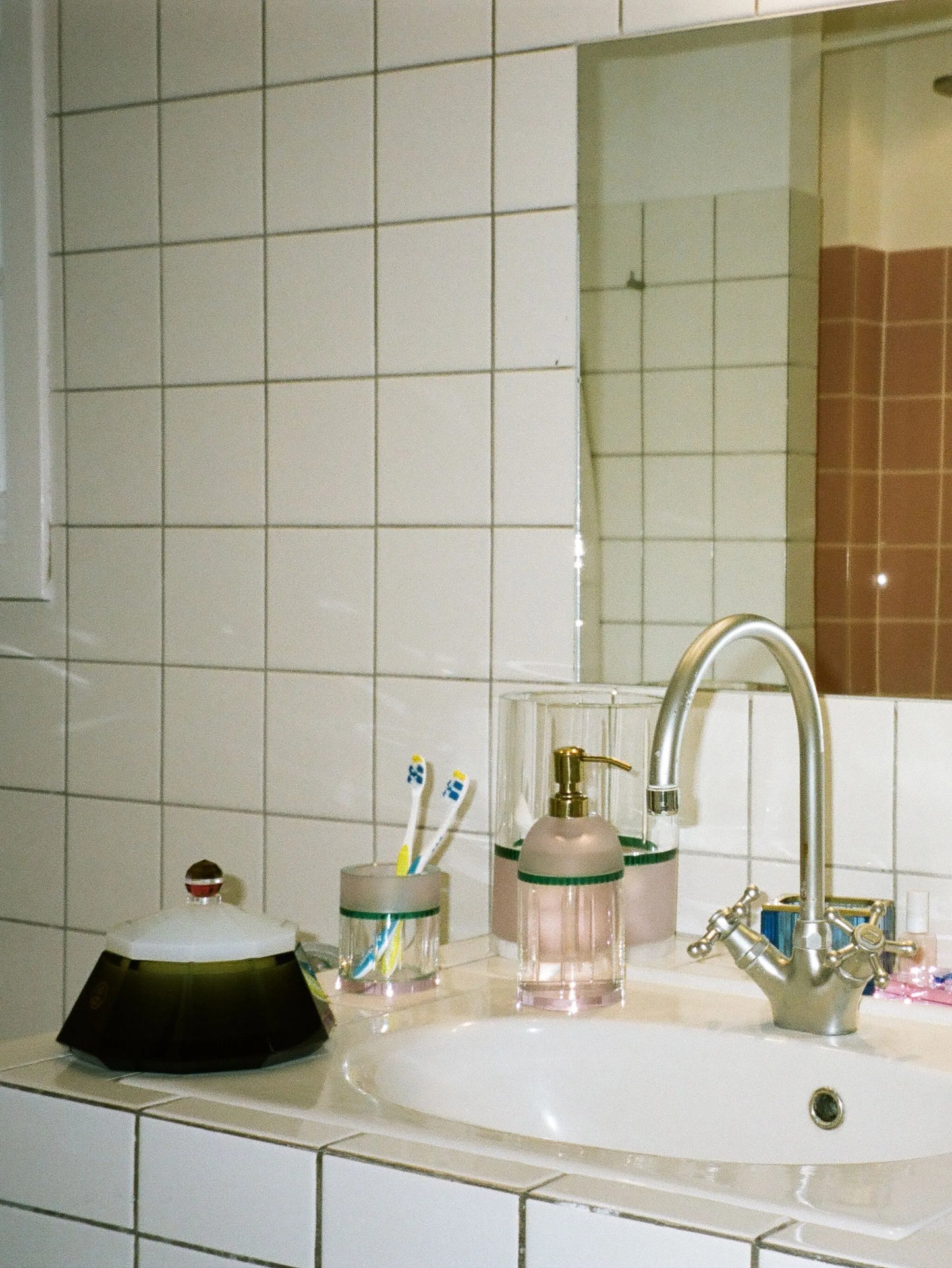 Shine soap dispenser (15cm)