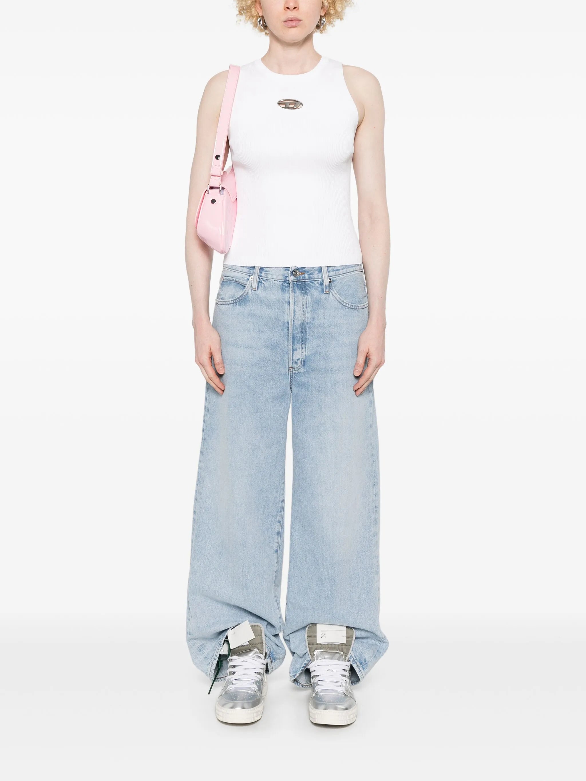 wide-leg jeans