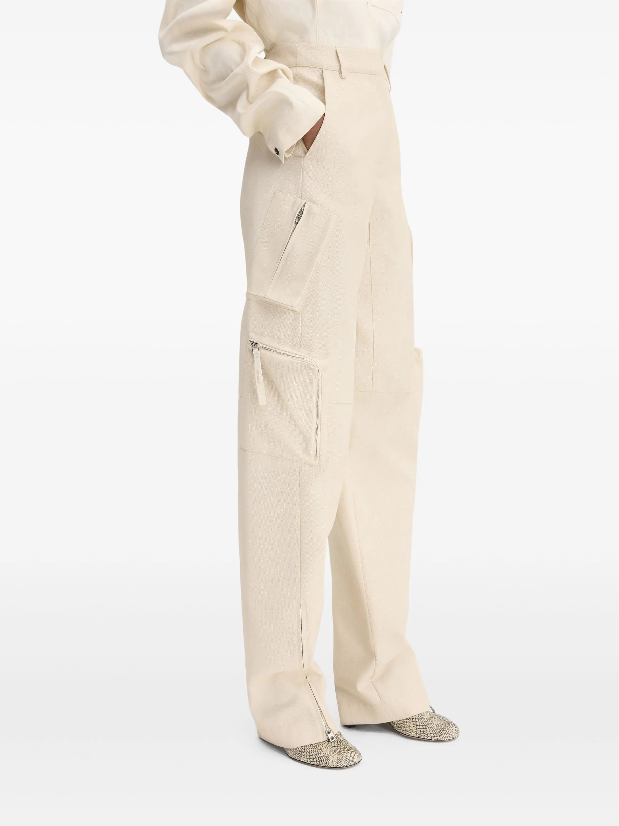 tapered trousers