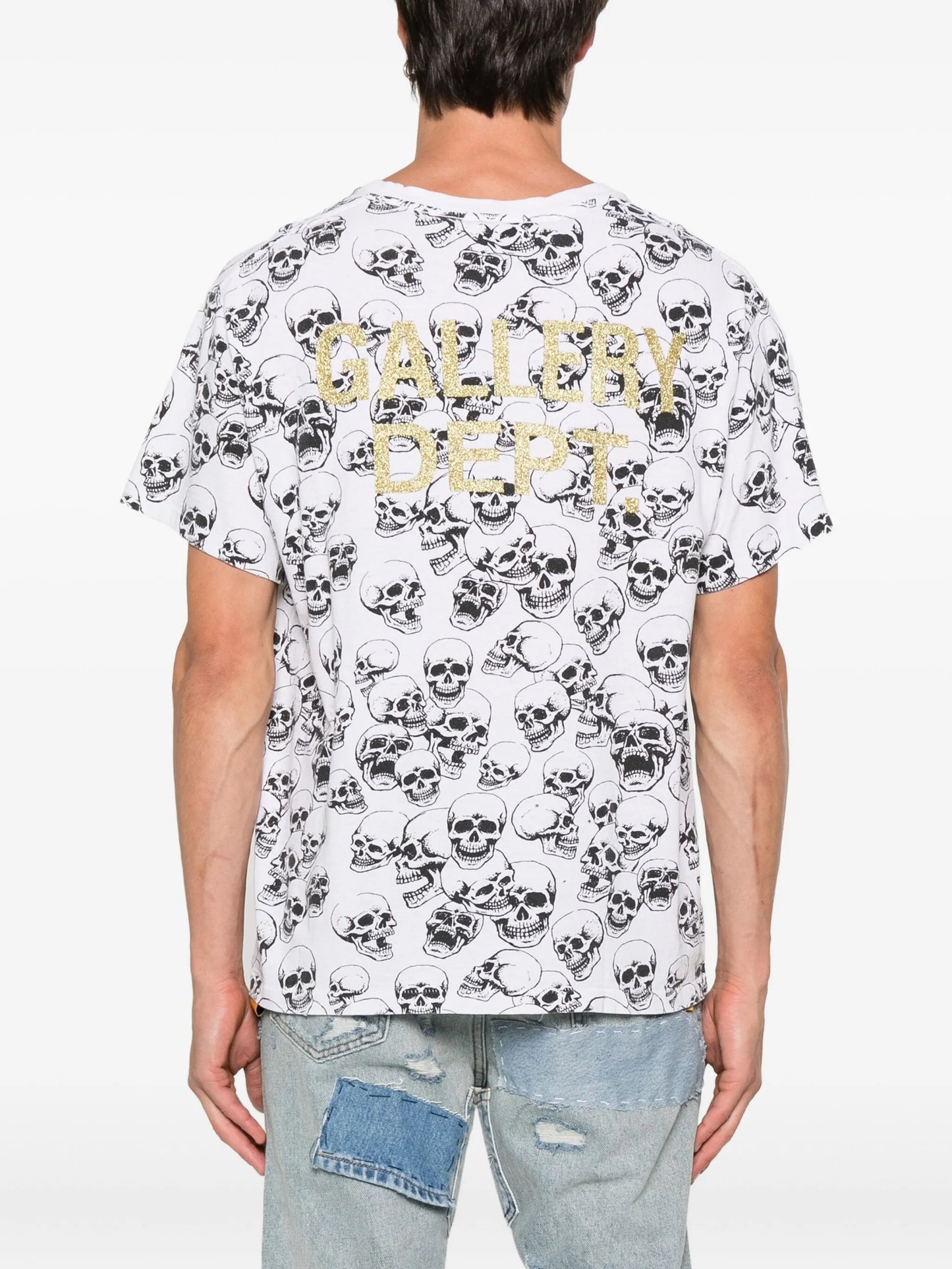 skull-print T-shirt