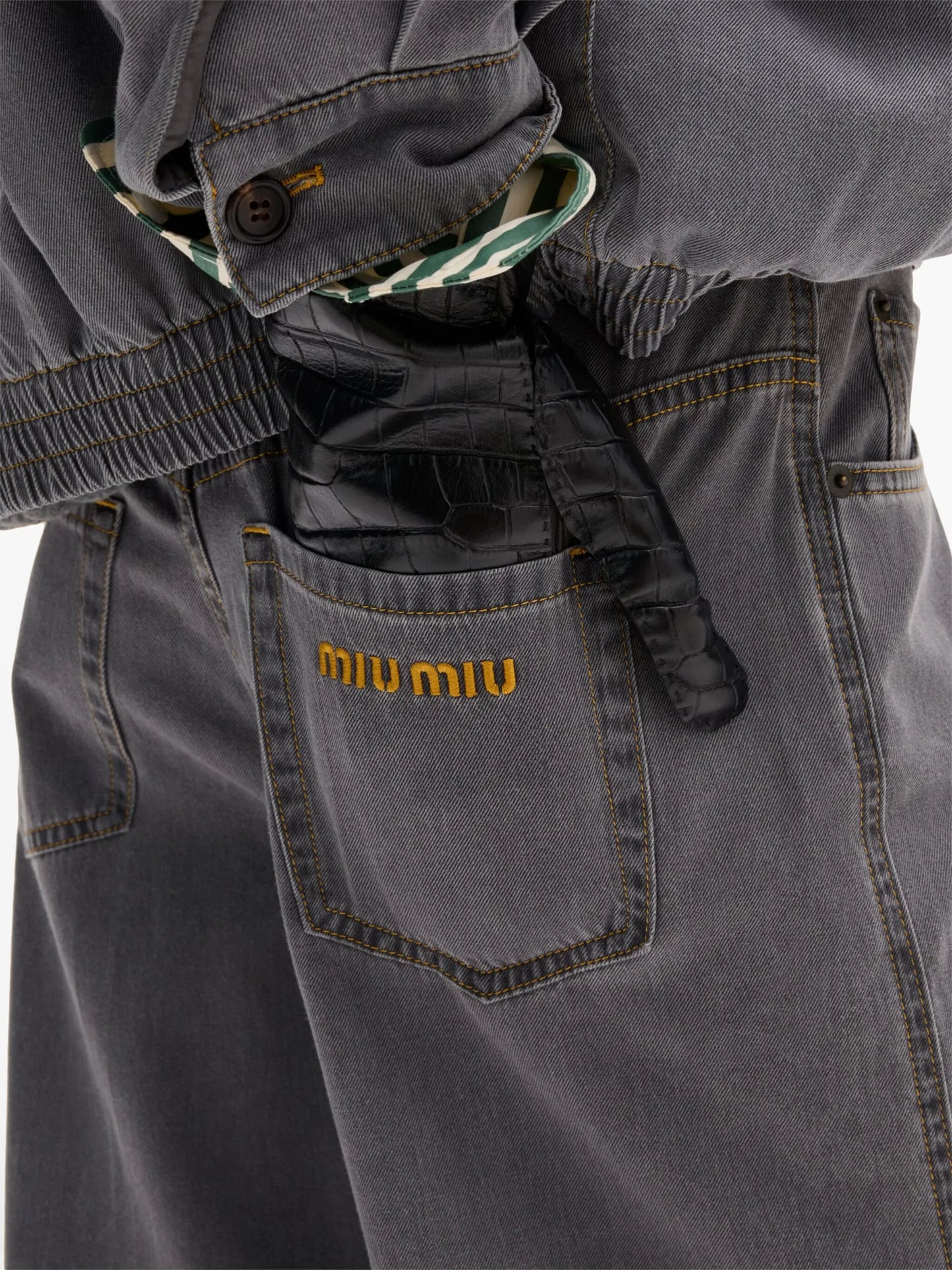 logo-embroidered wide-leg jeans
