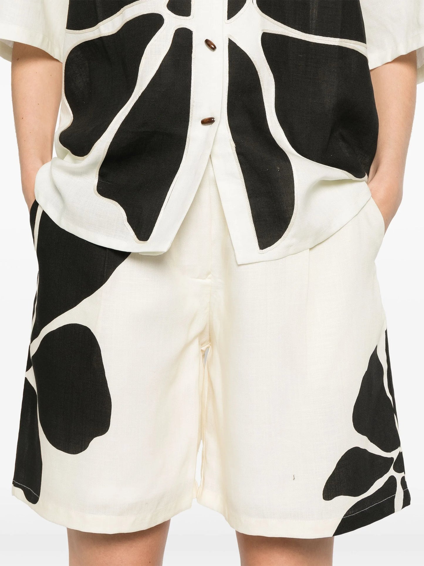 Sia shorts