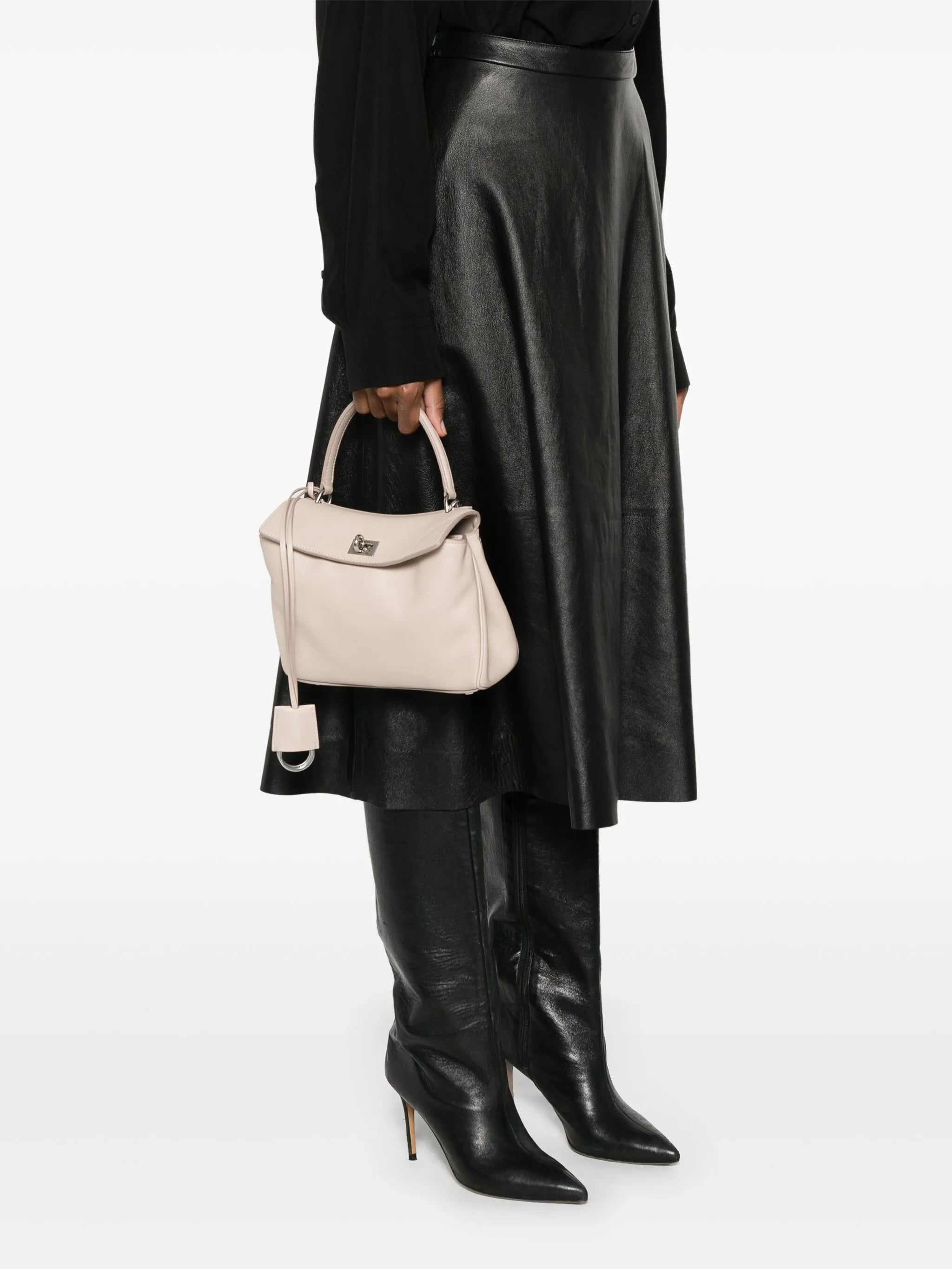 min Rodeo tote bag