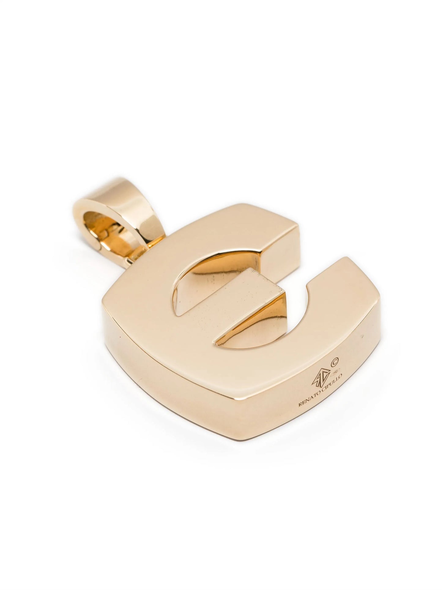 18KT yellow gold Splendente Letter pendant