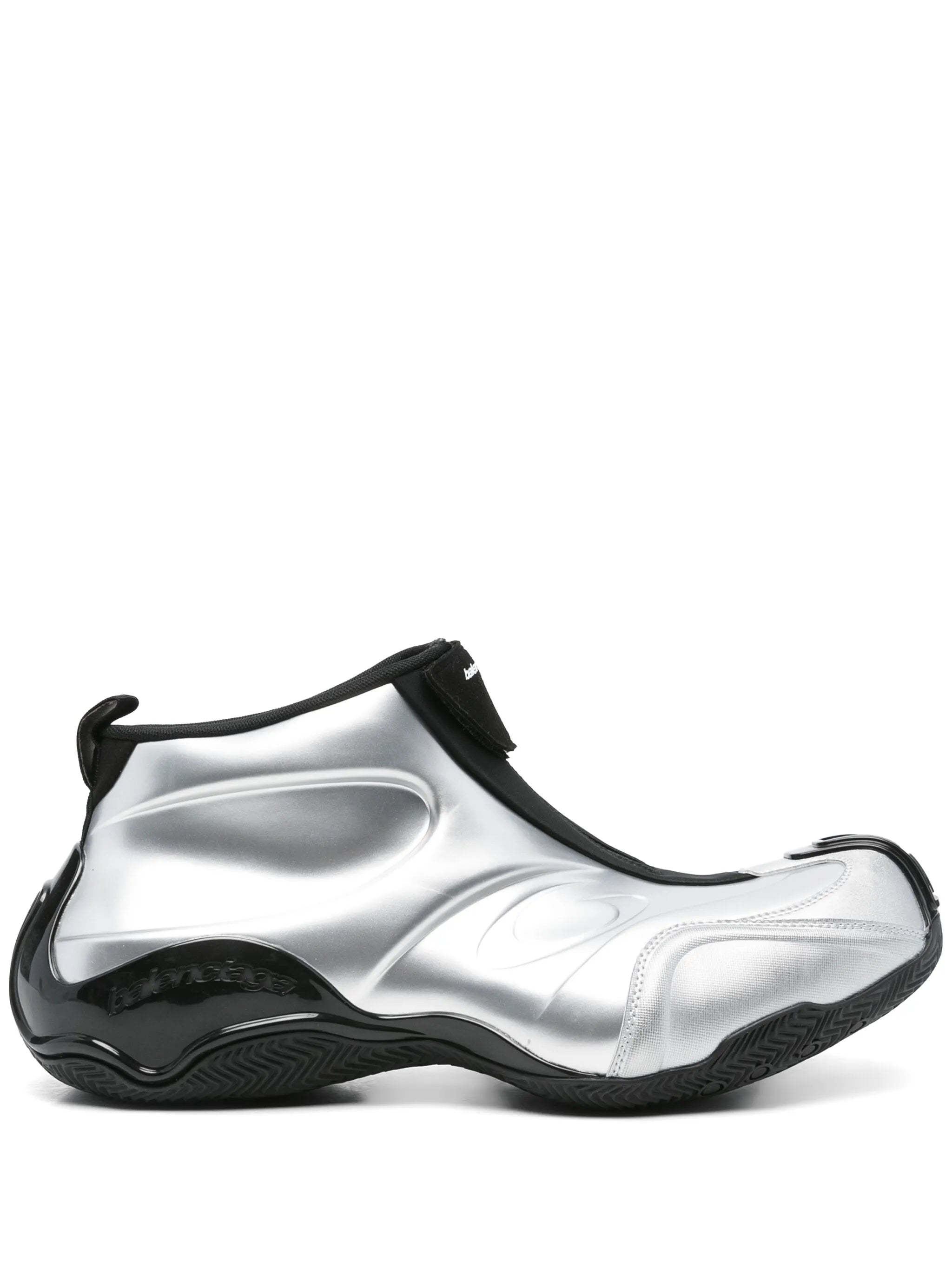 Basketball sneakers