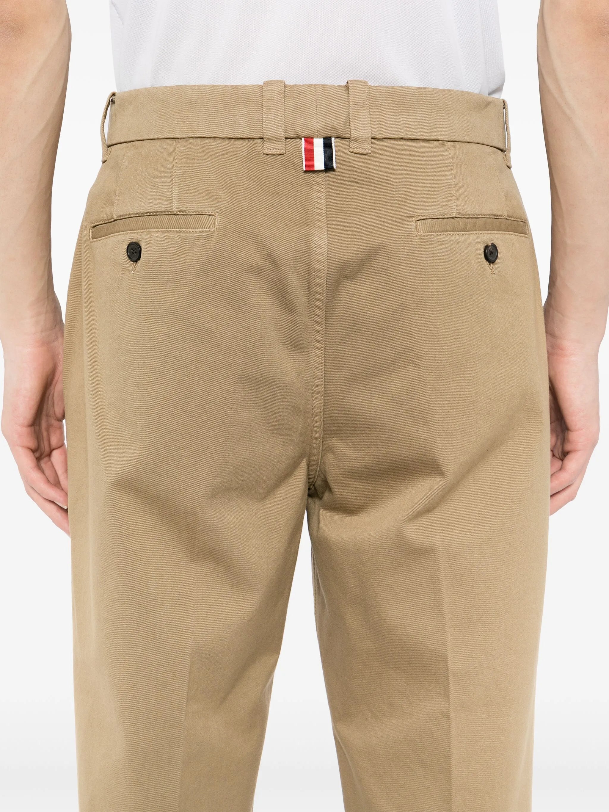 straight-leg trousers