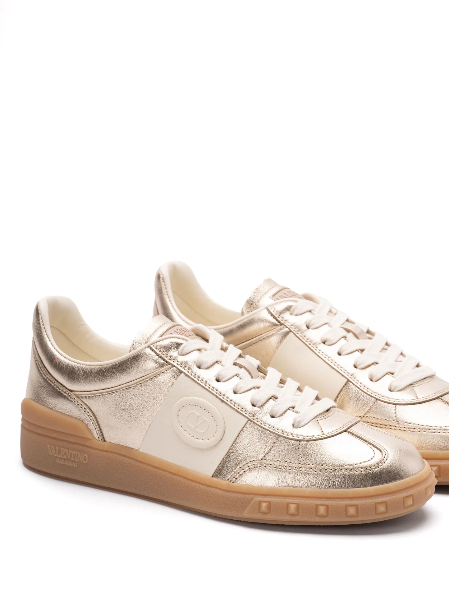 Upvillage sneakers