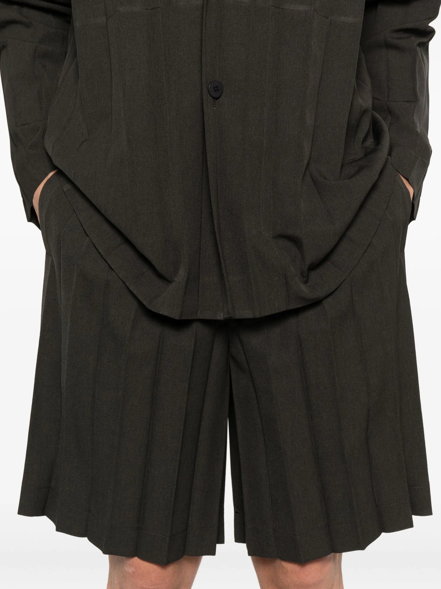 pleated shorts