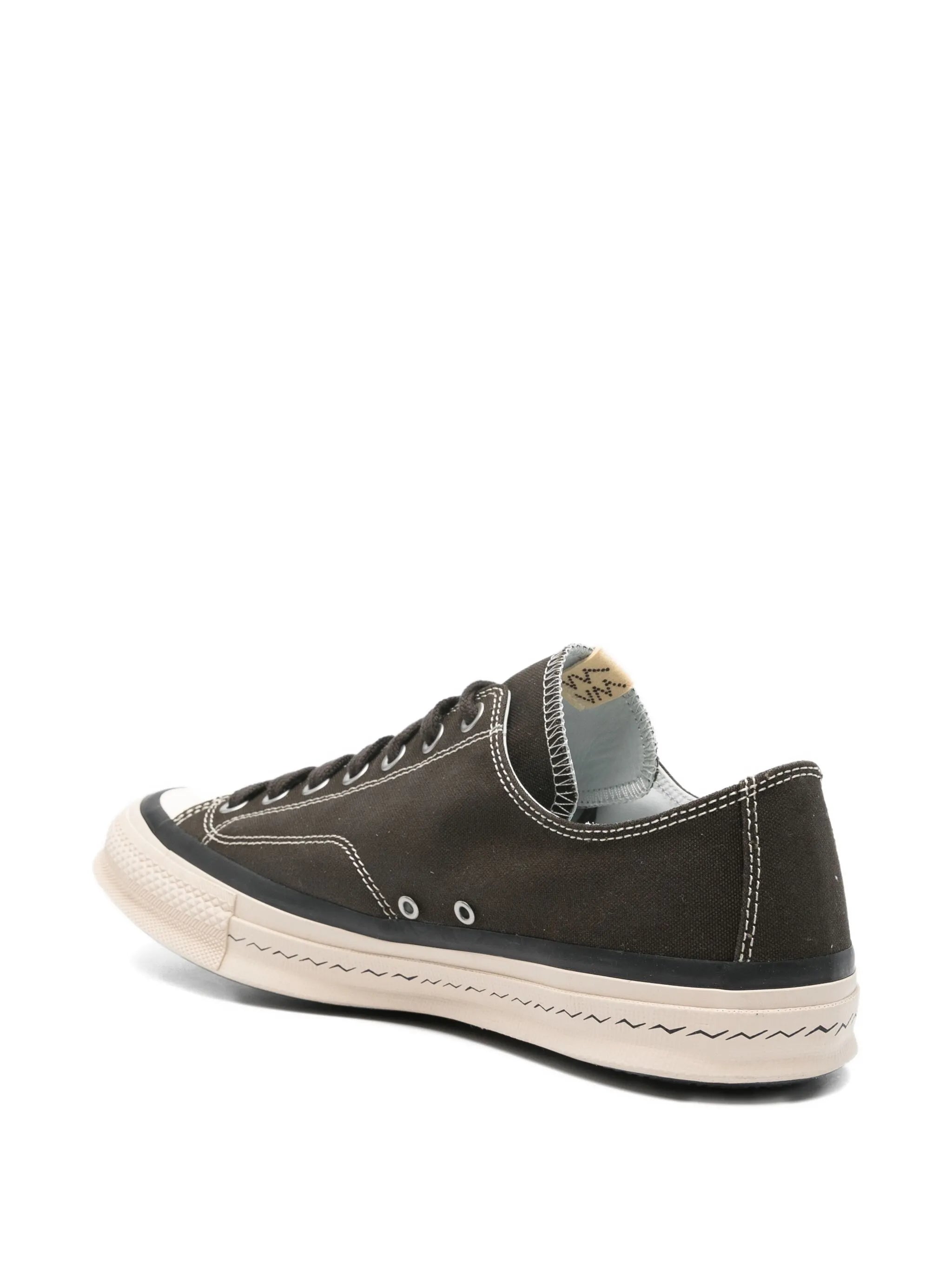 Skagway low-top sneakers