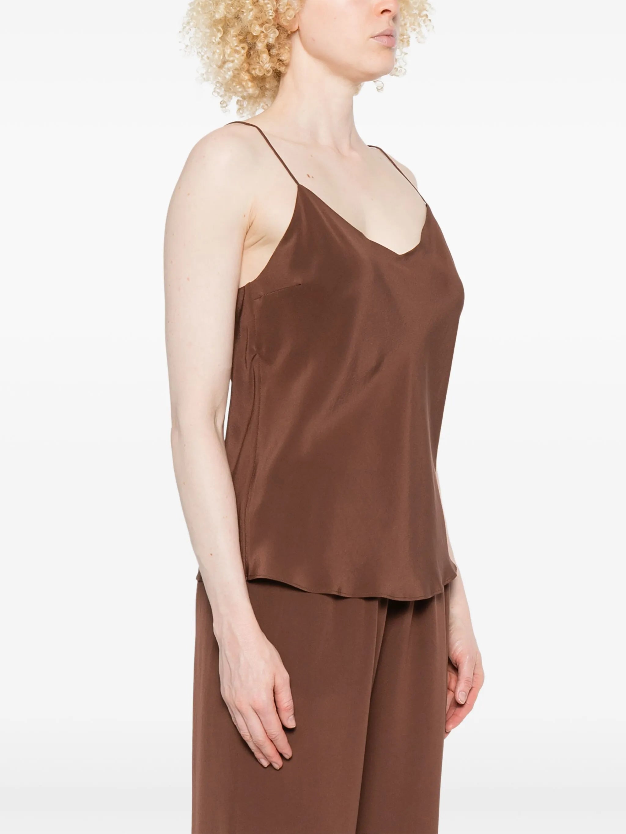 Milos top
