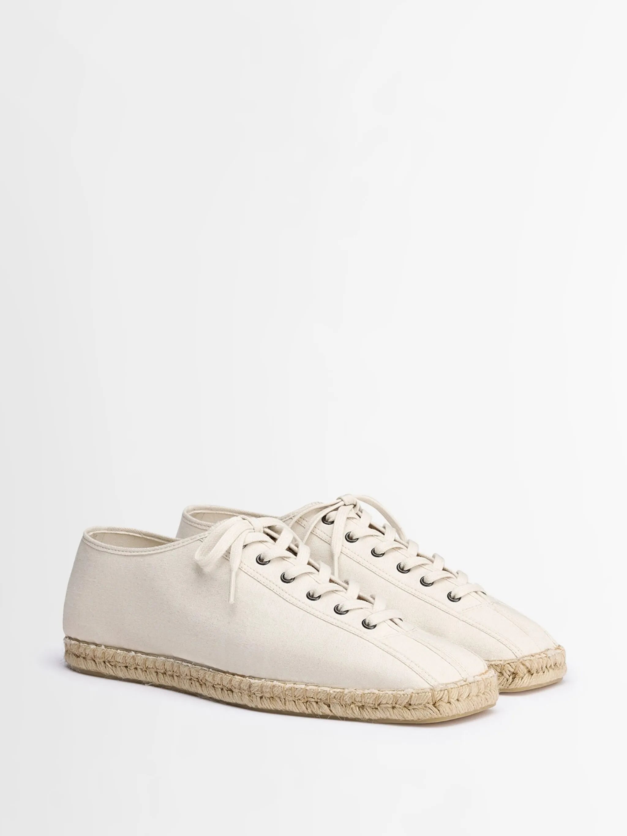 Linioleum sneakers