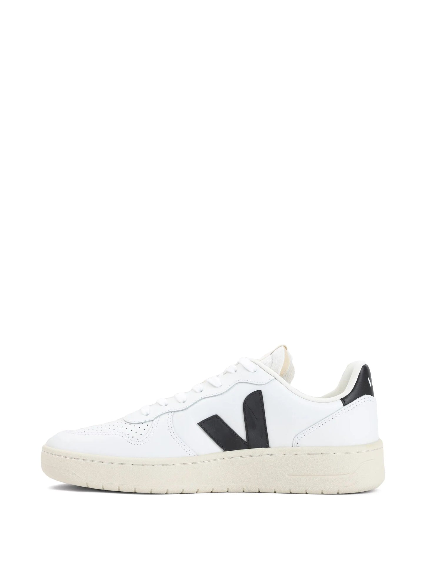 V-10 sneakers