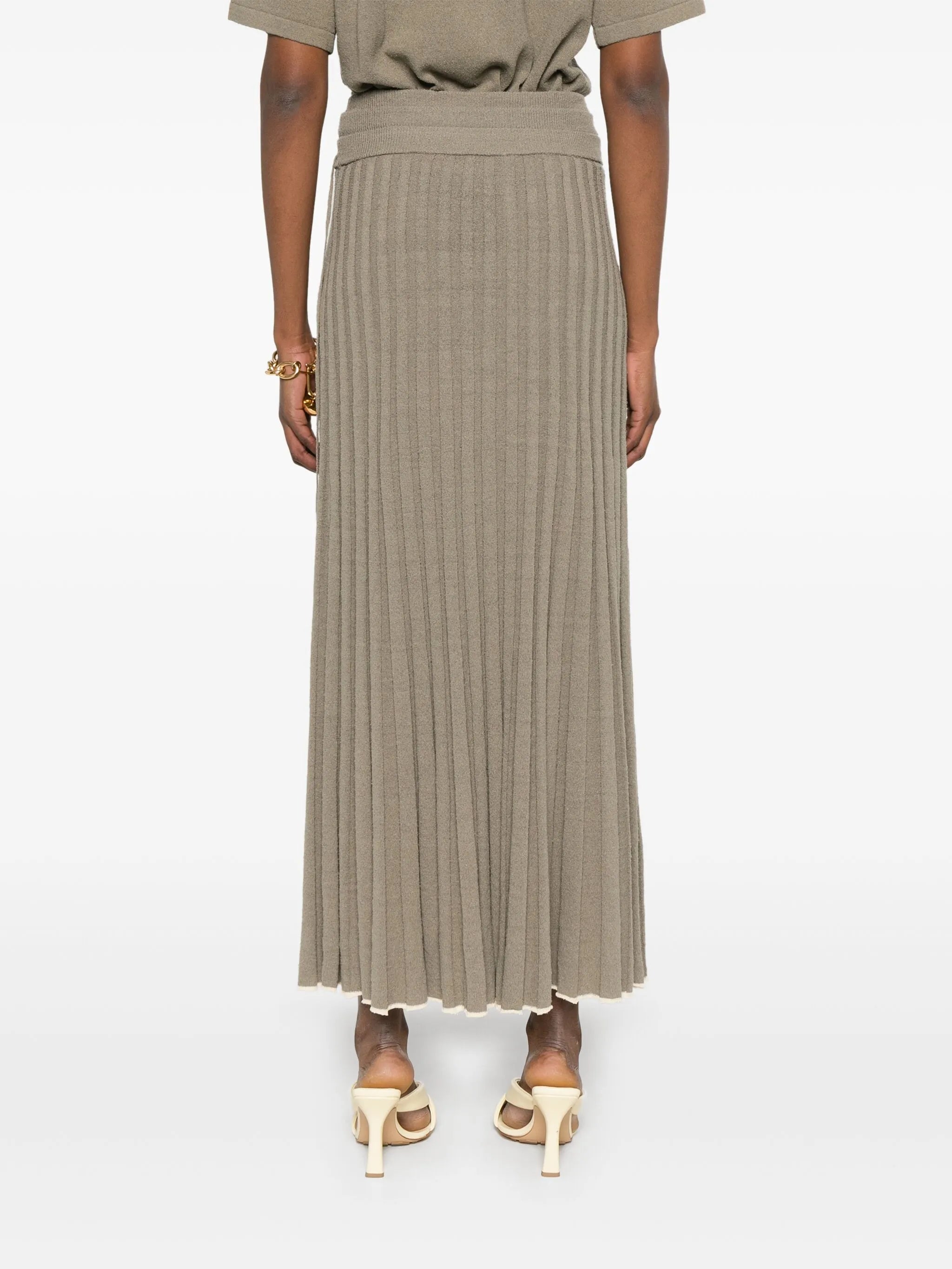 pleated maxi skirt