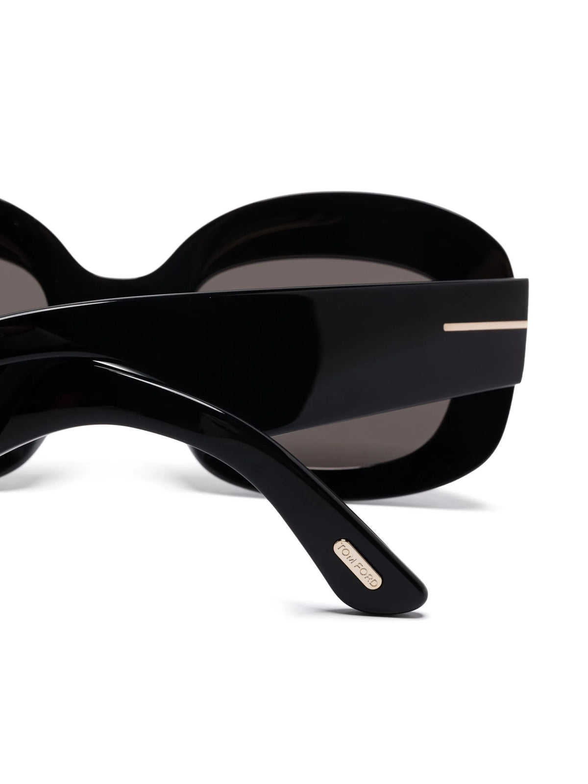 oval-frame sunglasses