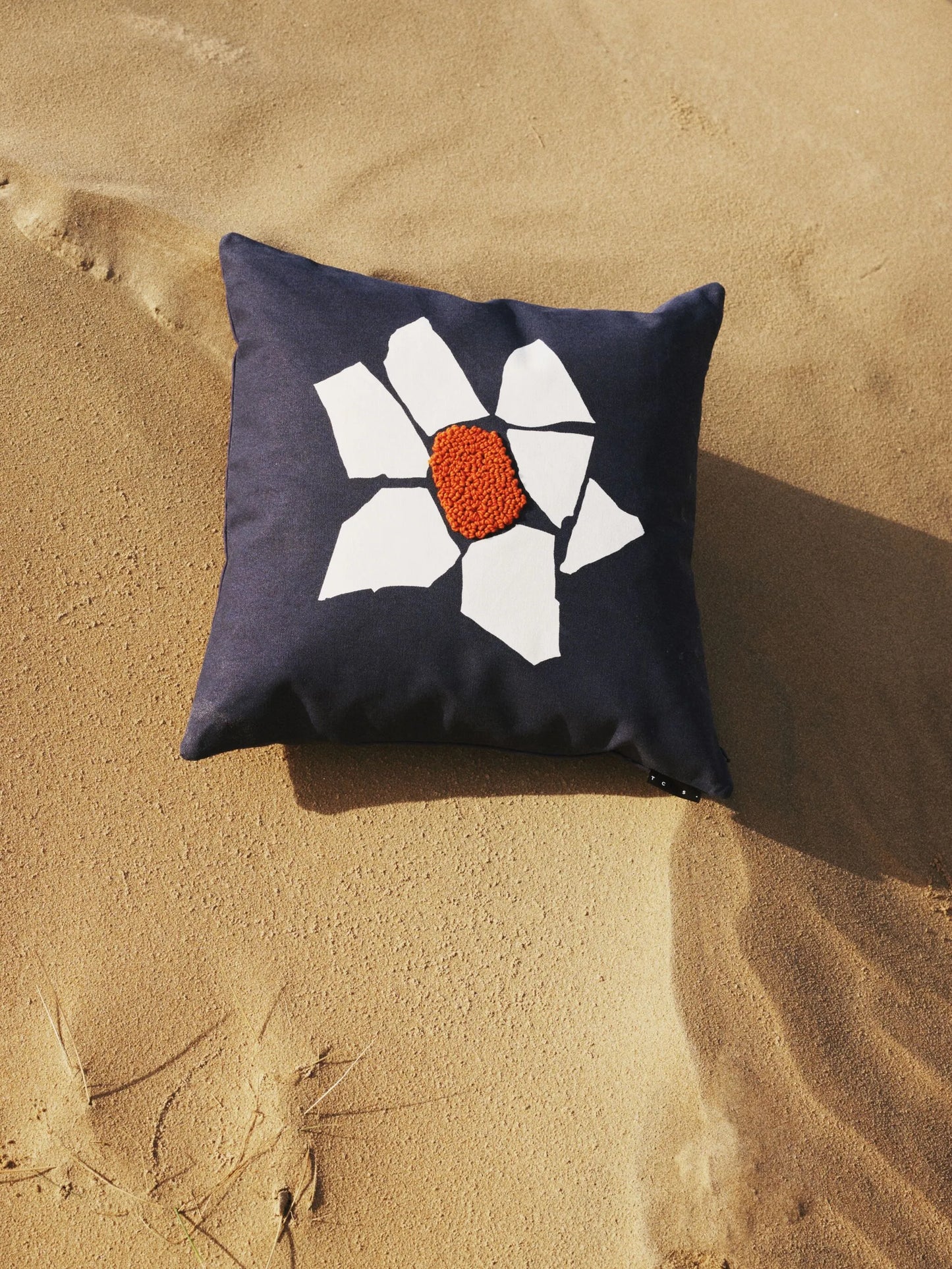 x Charlie Sheppard mosaic flower cushion (50cm x 50cm)