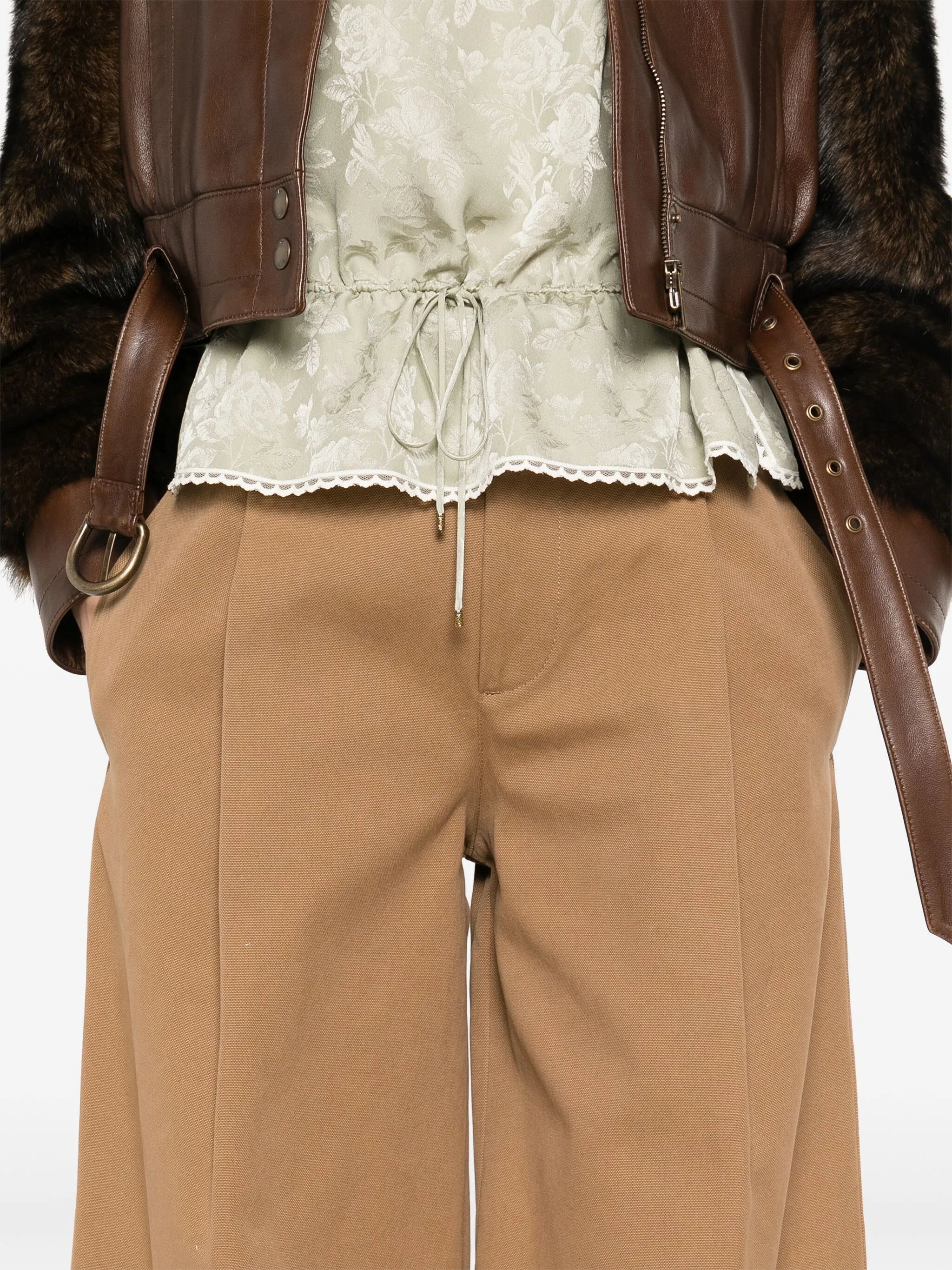 buttoned trousers