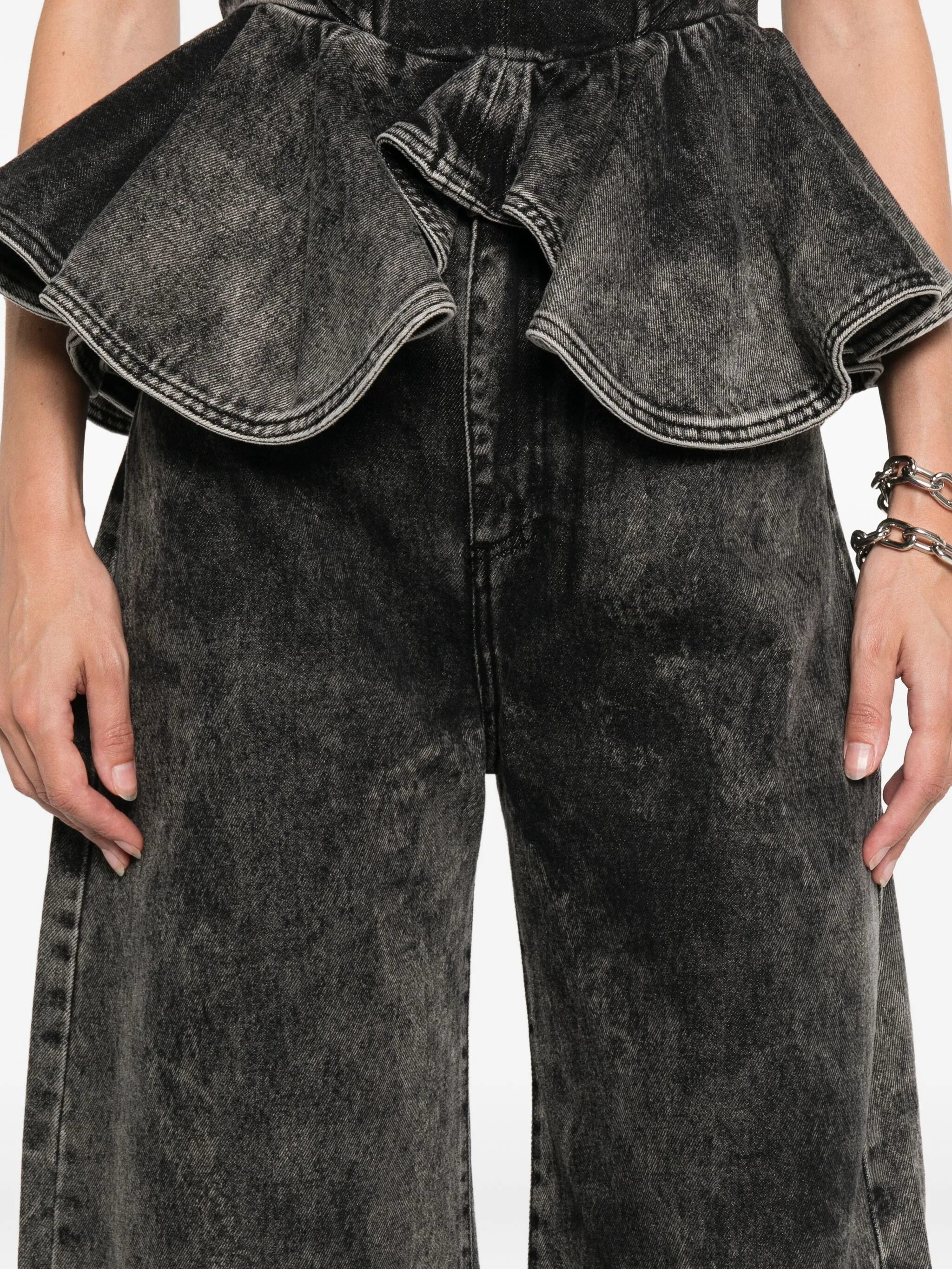 high-waisted boyfriend jeans