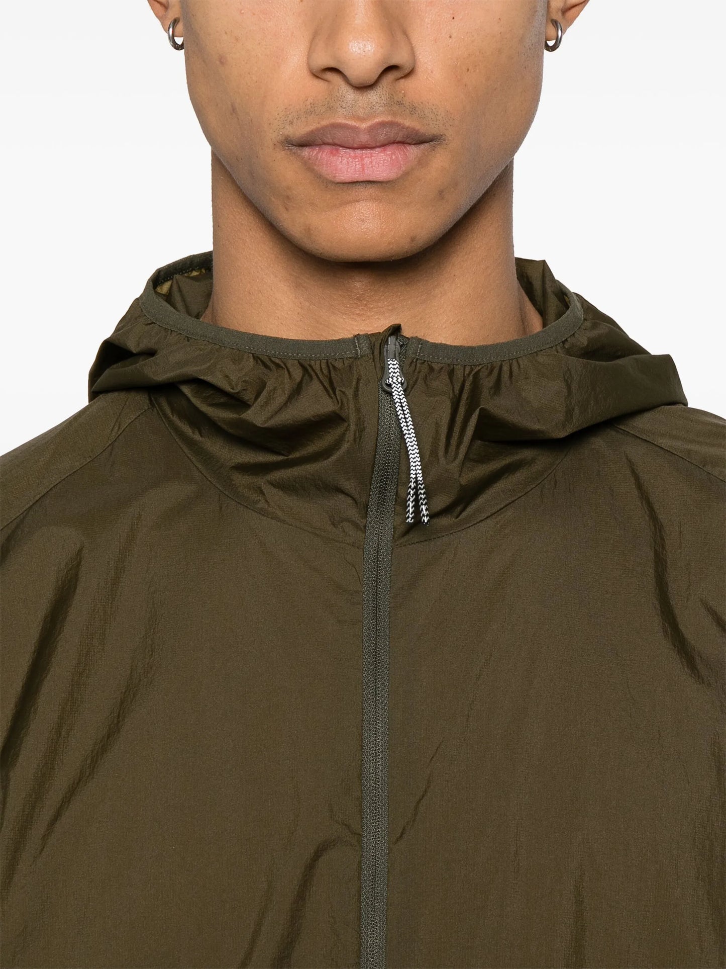packable windbreaker