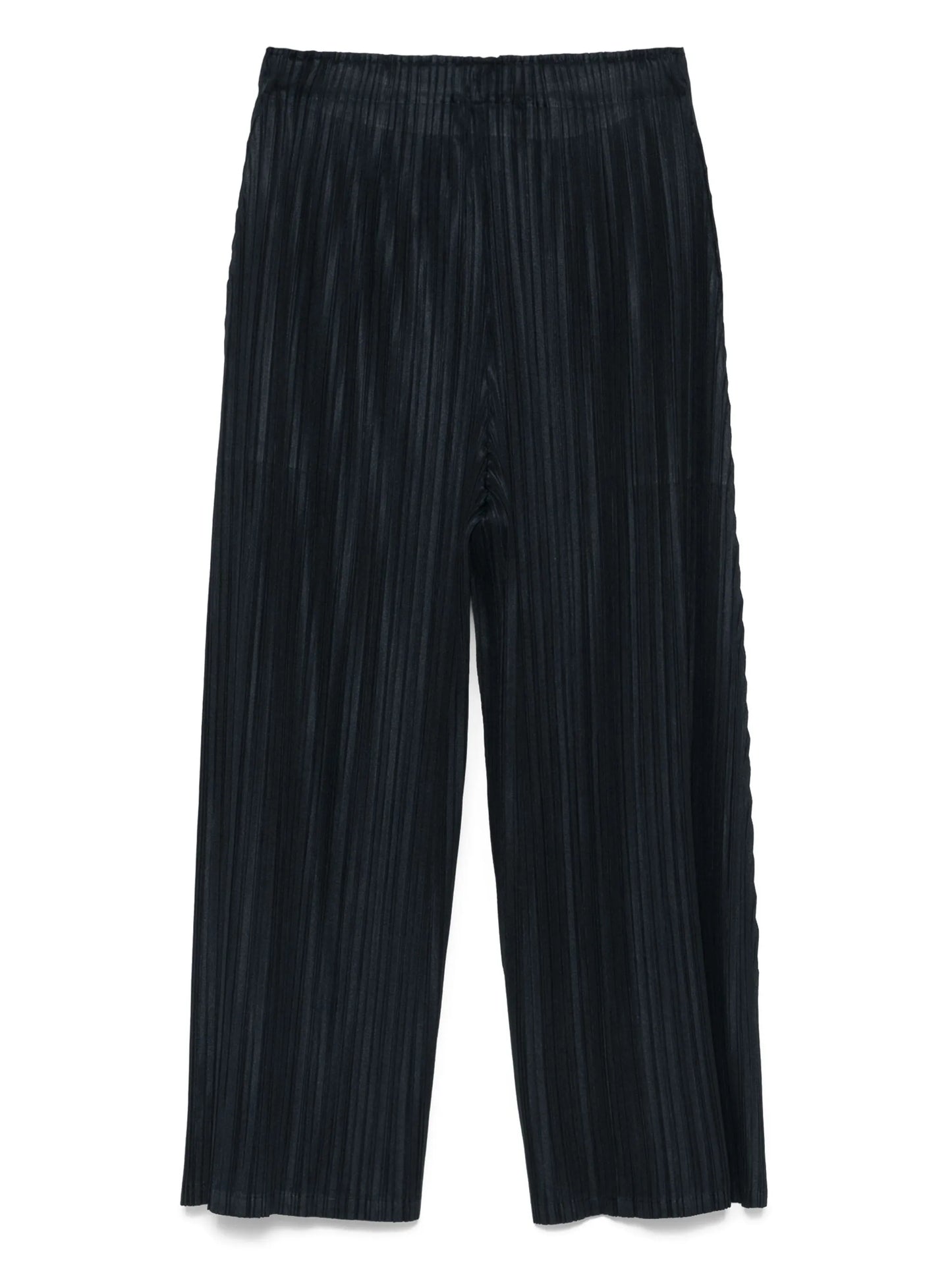 pleated trousers