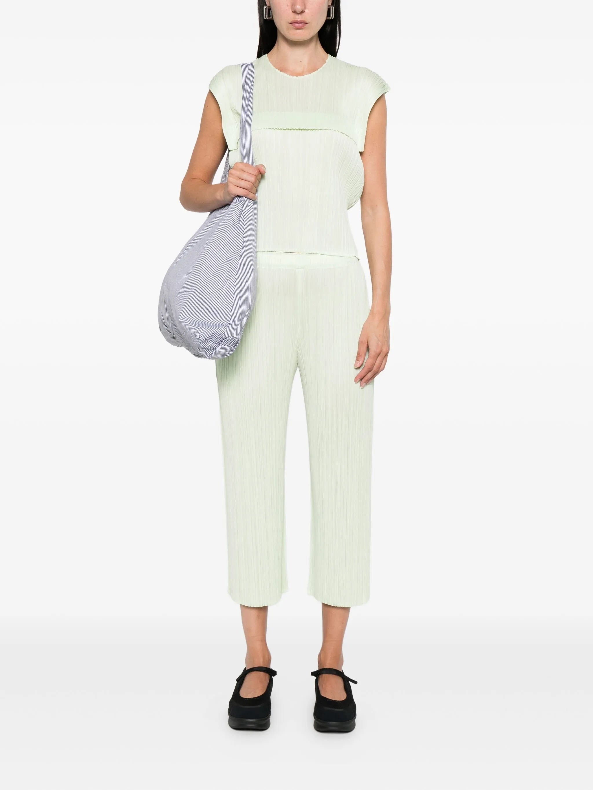 pleated cropped trousers
