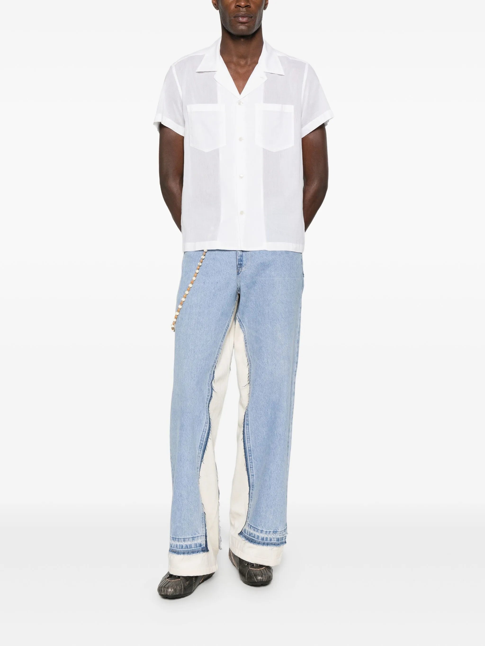 short-sleeved shirt