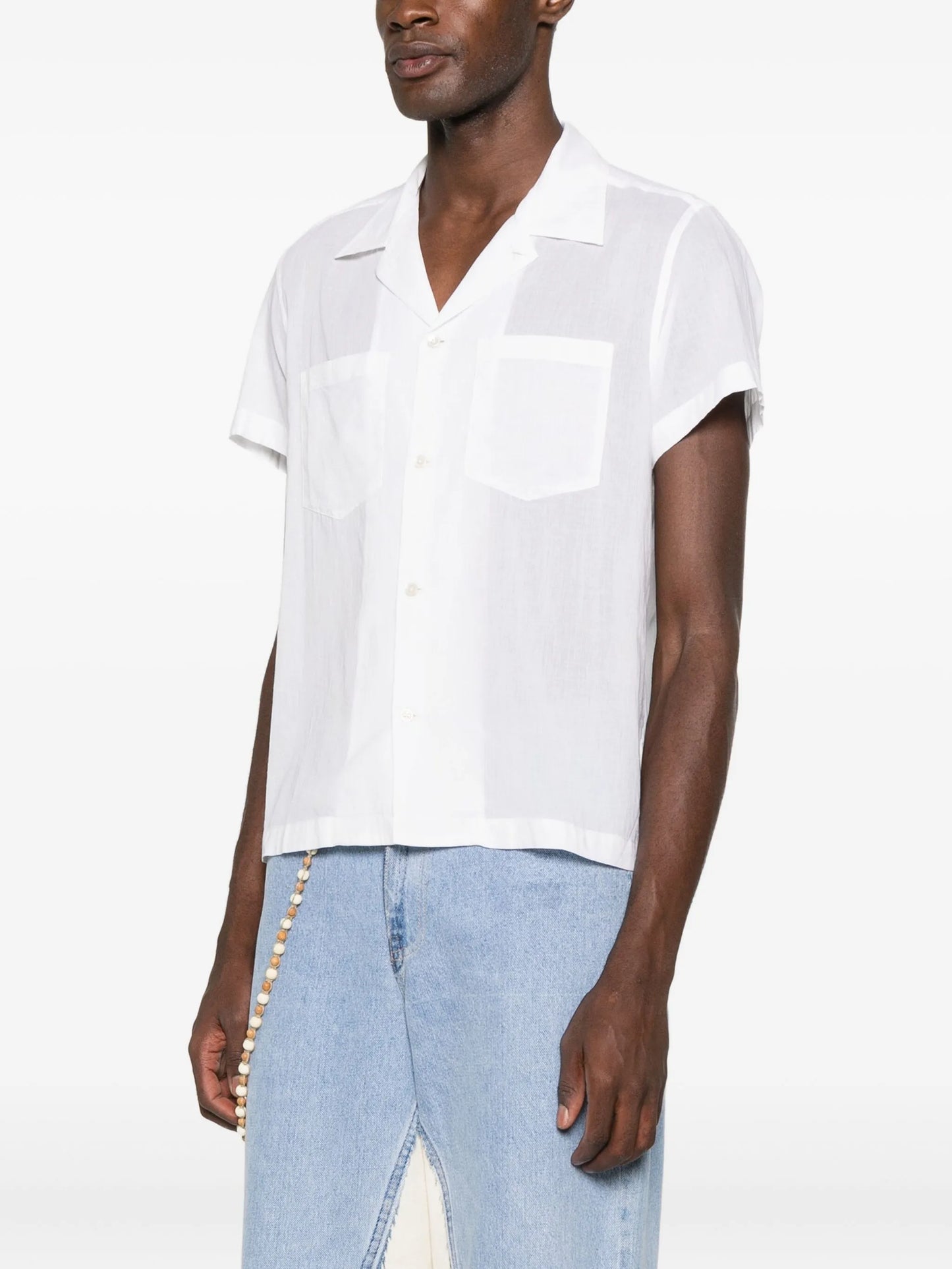 short-sleeved shirt