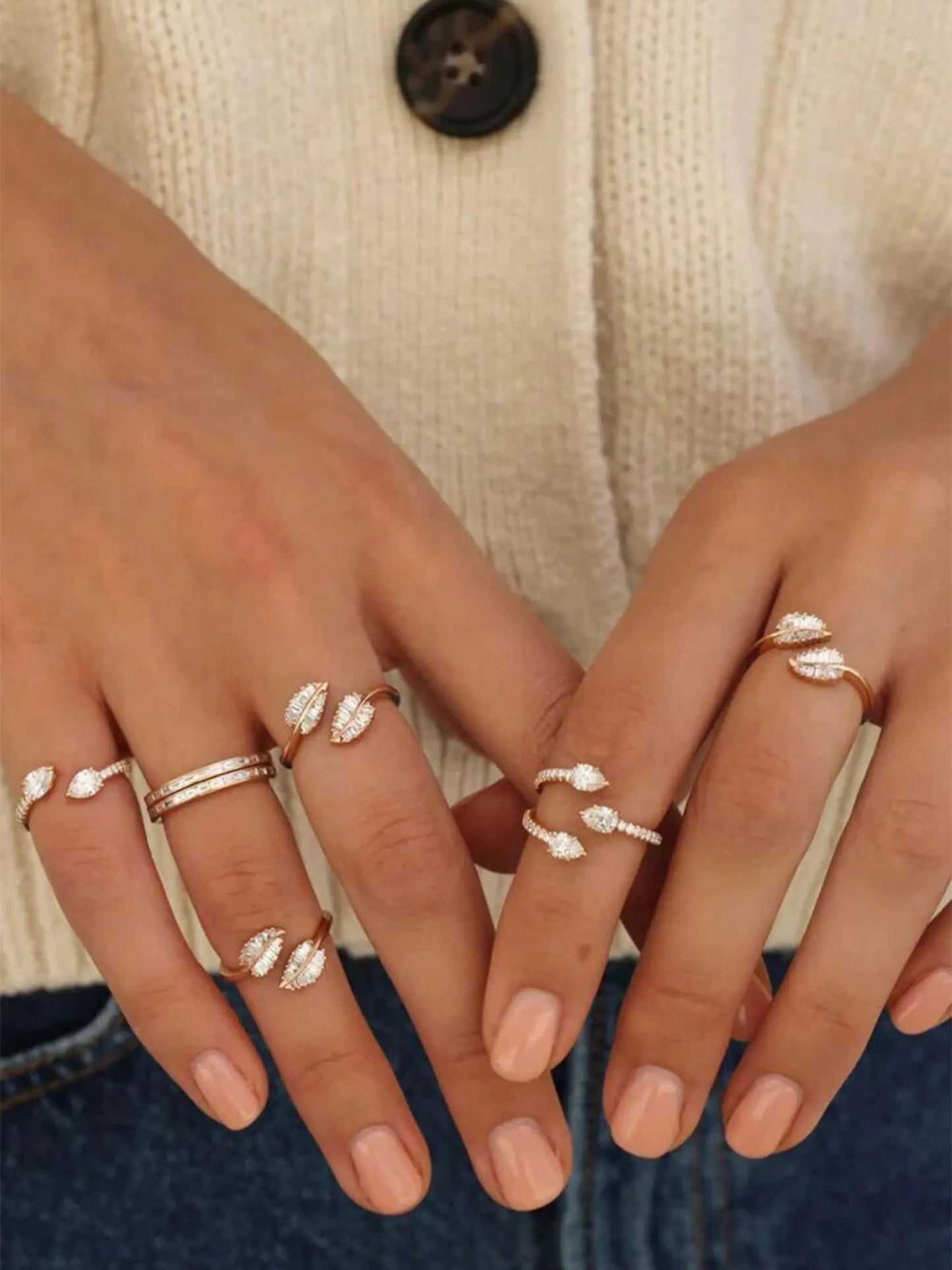 18kt yellow gold palm leaf diamond ring