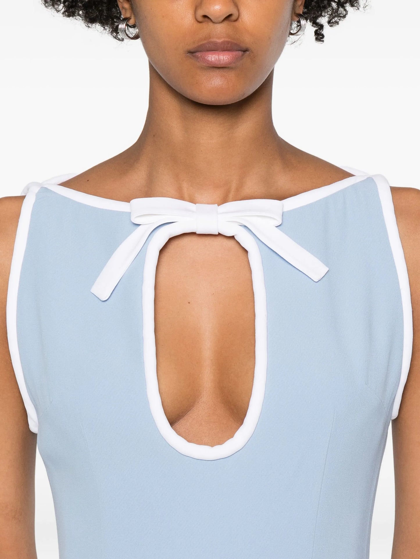 bow-detail keyhole dress