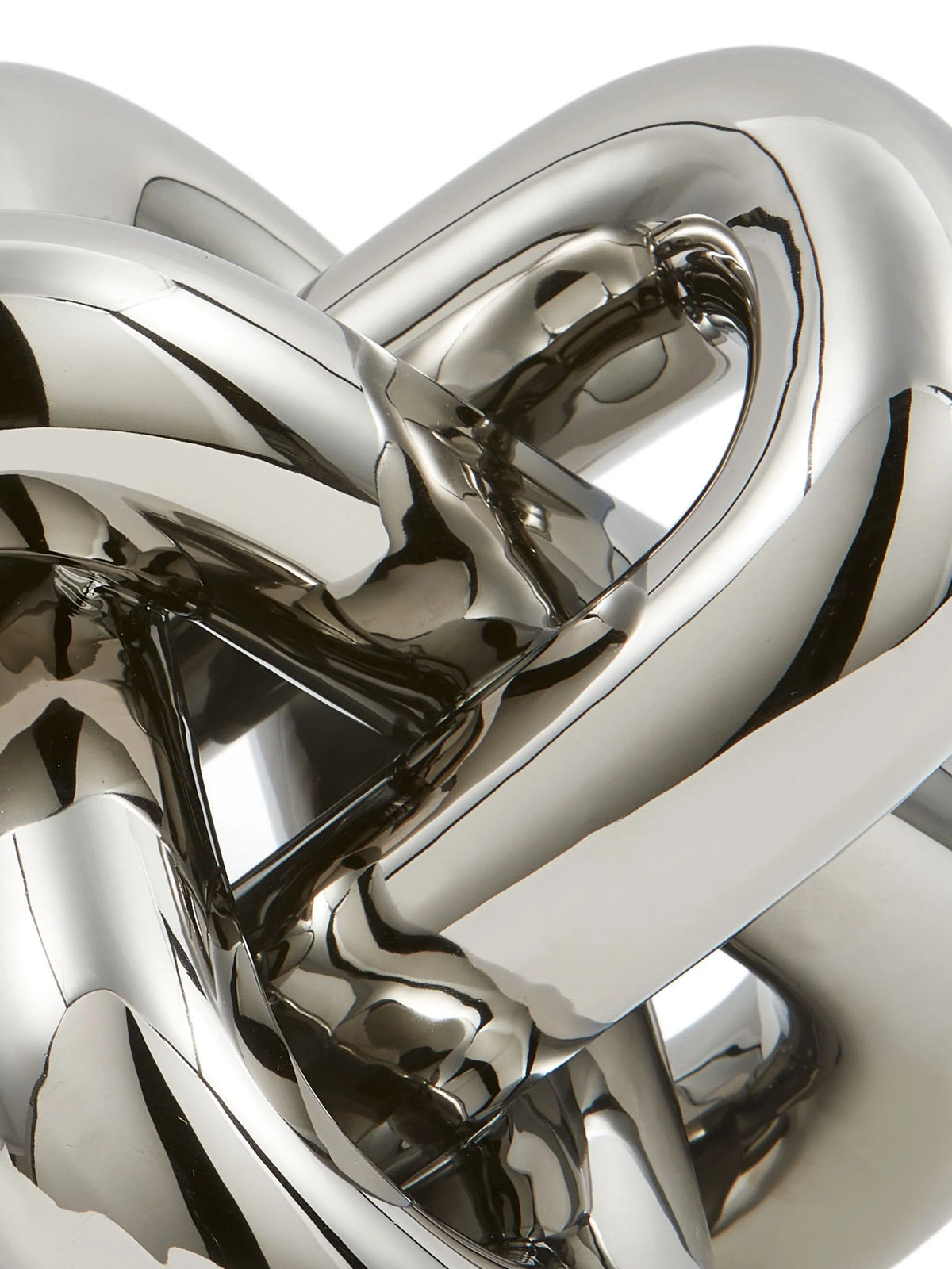 Moving Chain ornament