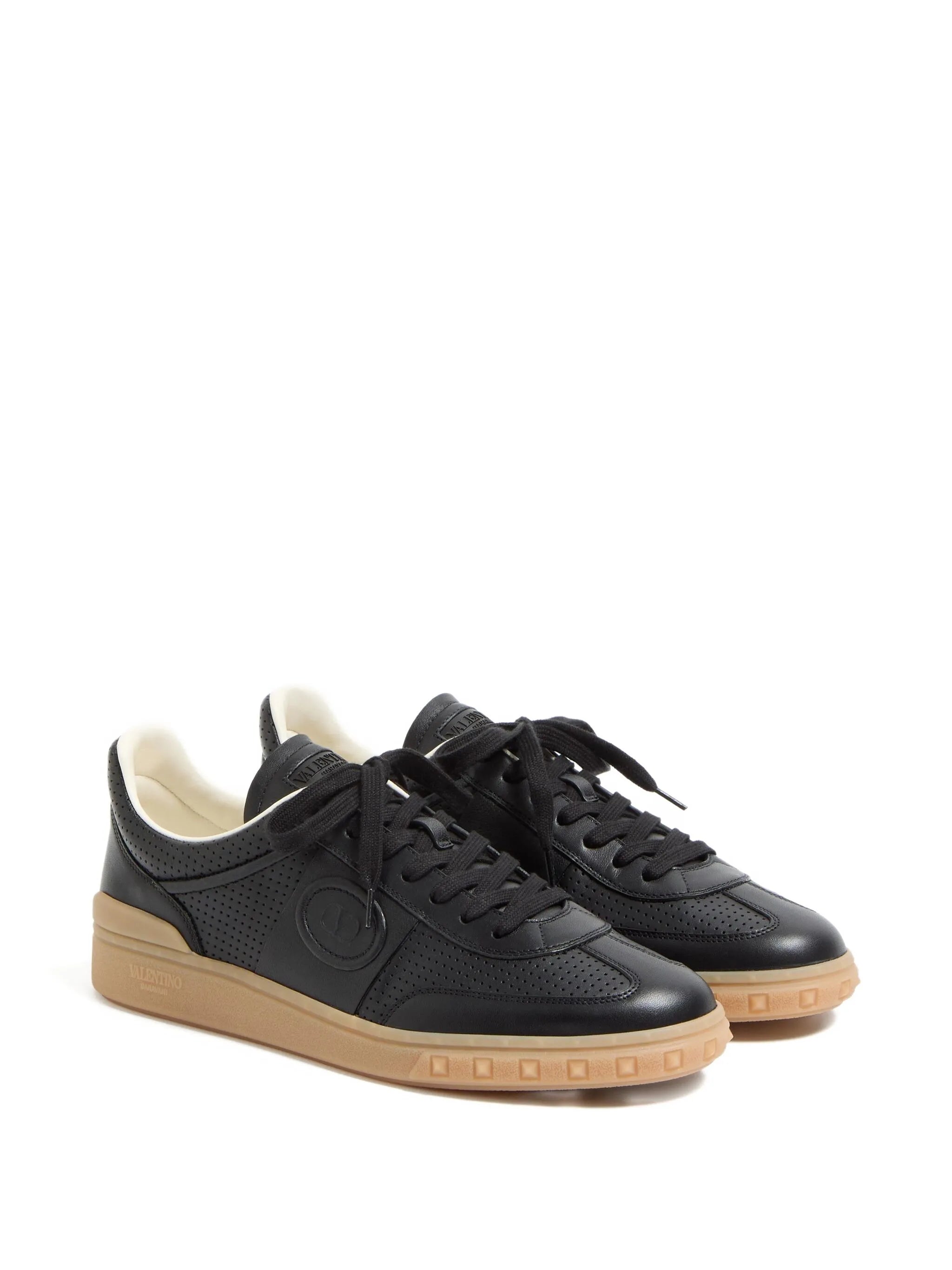 Upvillage sneakers