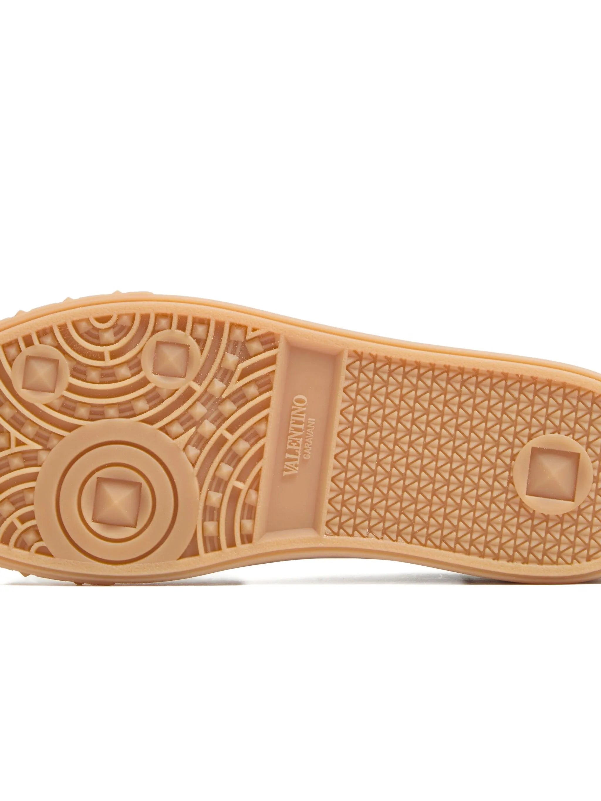 Upvillage sneakers