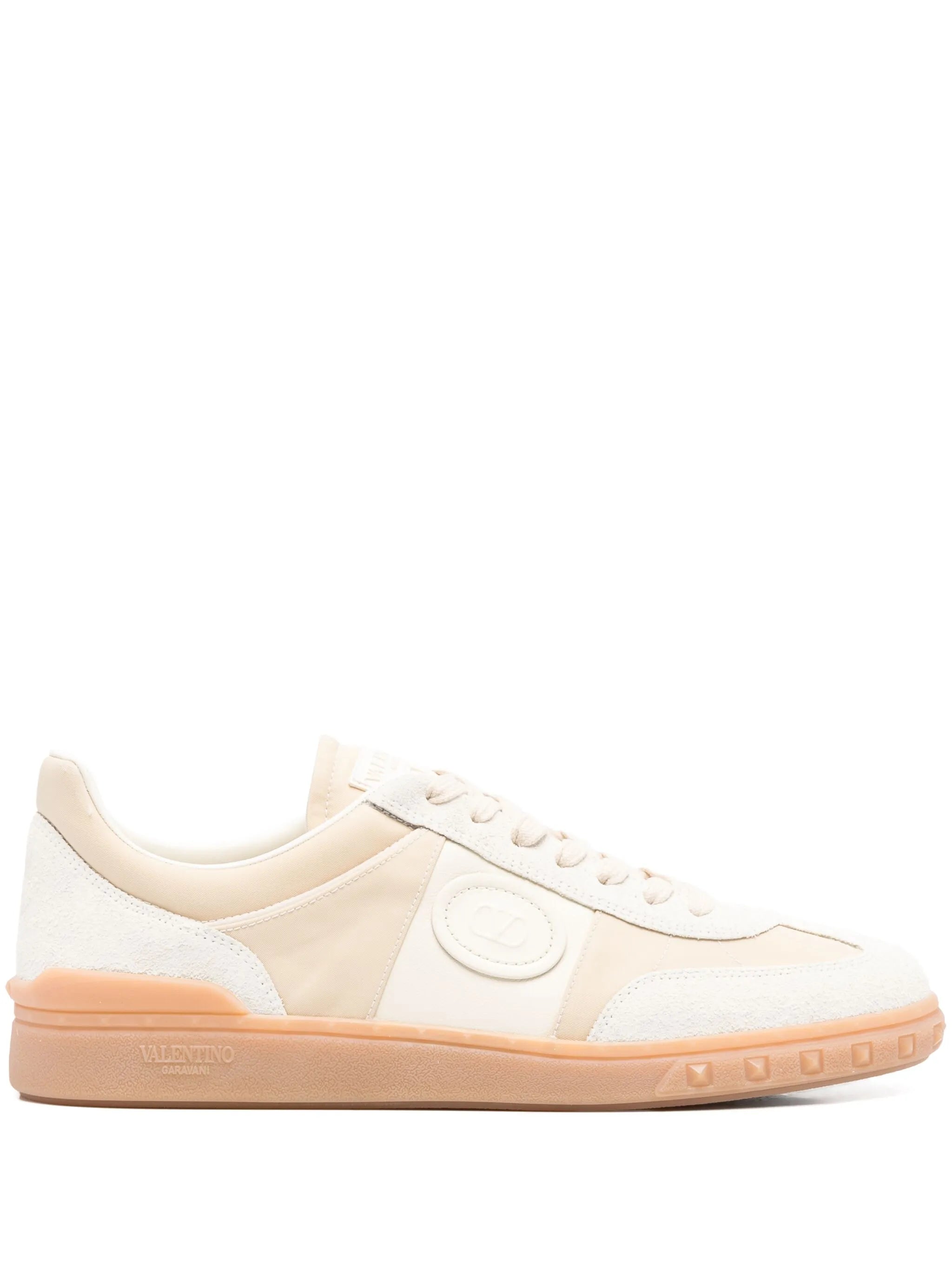 Upvillage sneakers