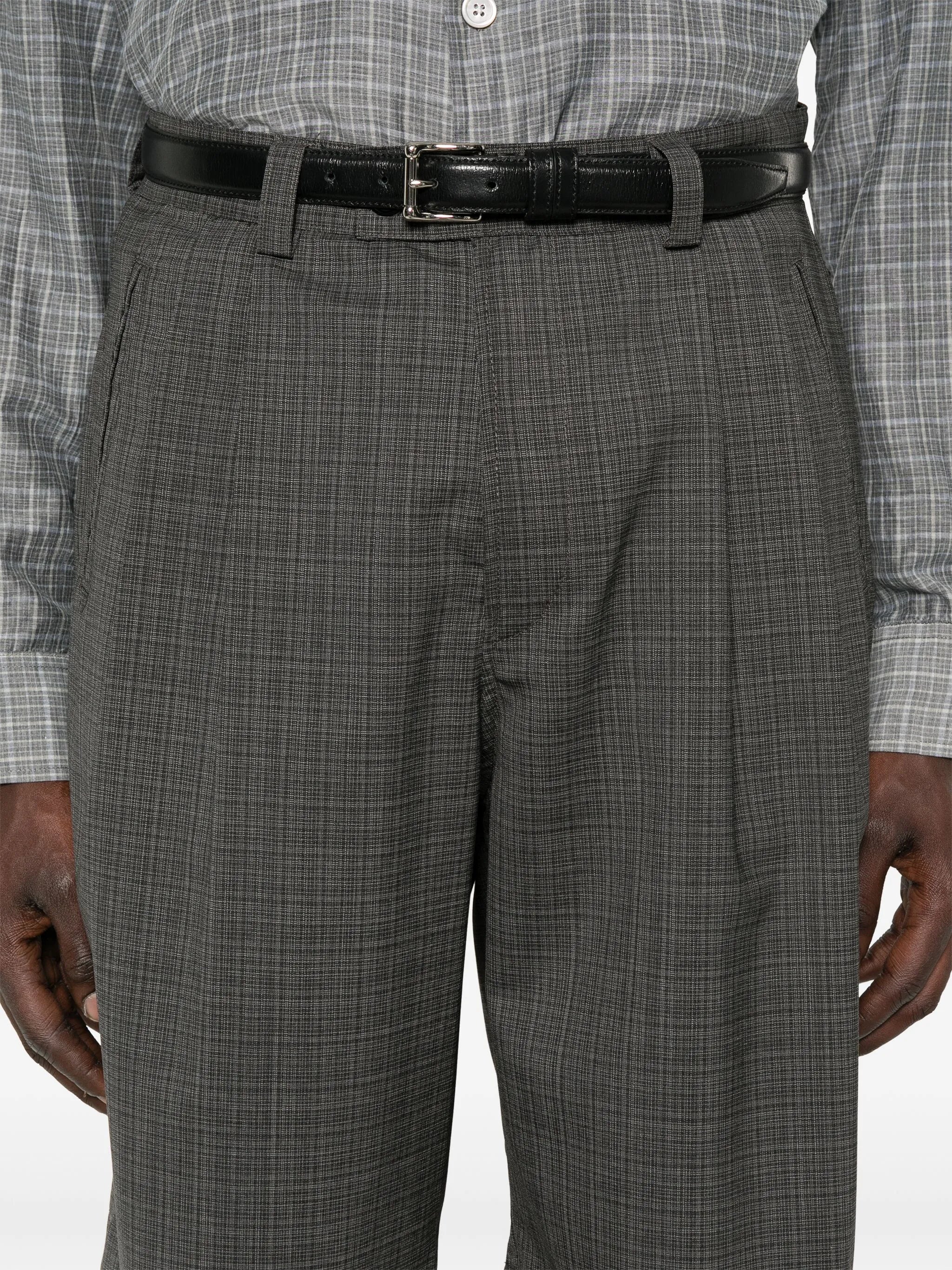 Roy pleated shorts