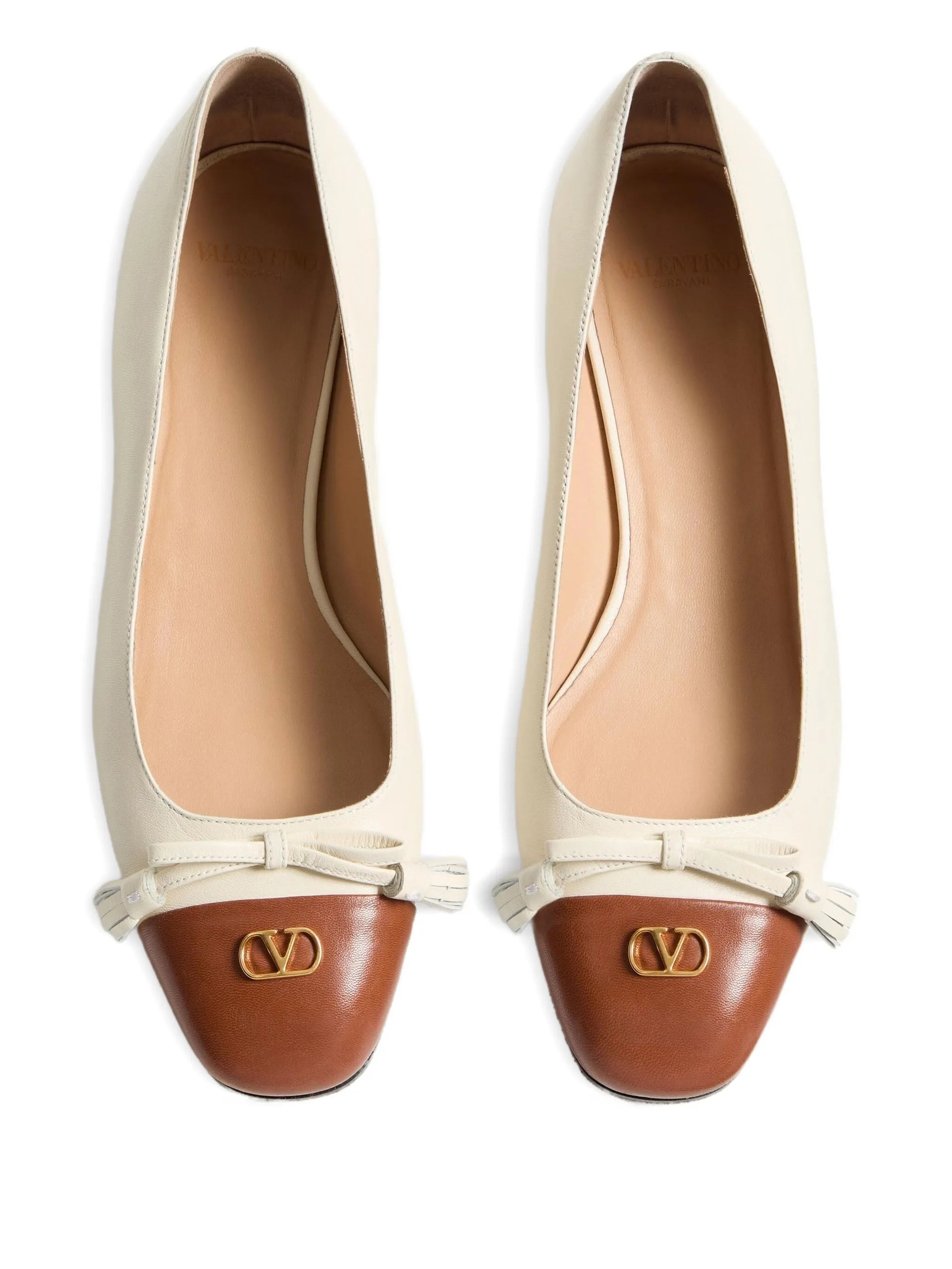 tassel-embellished leather ballet flats