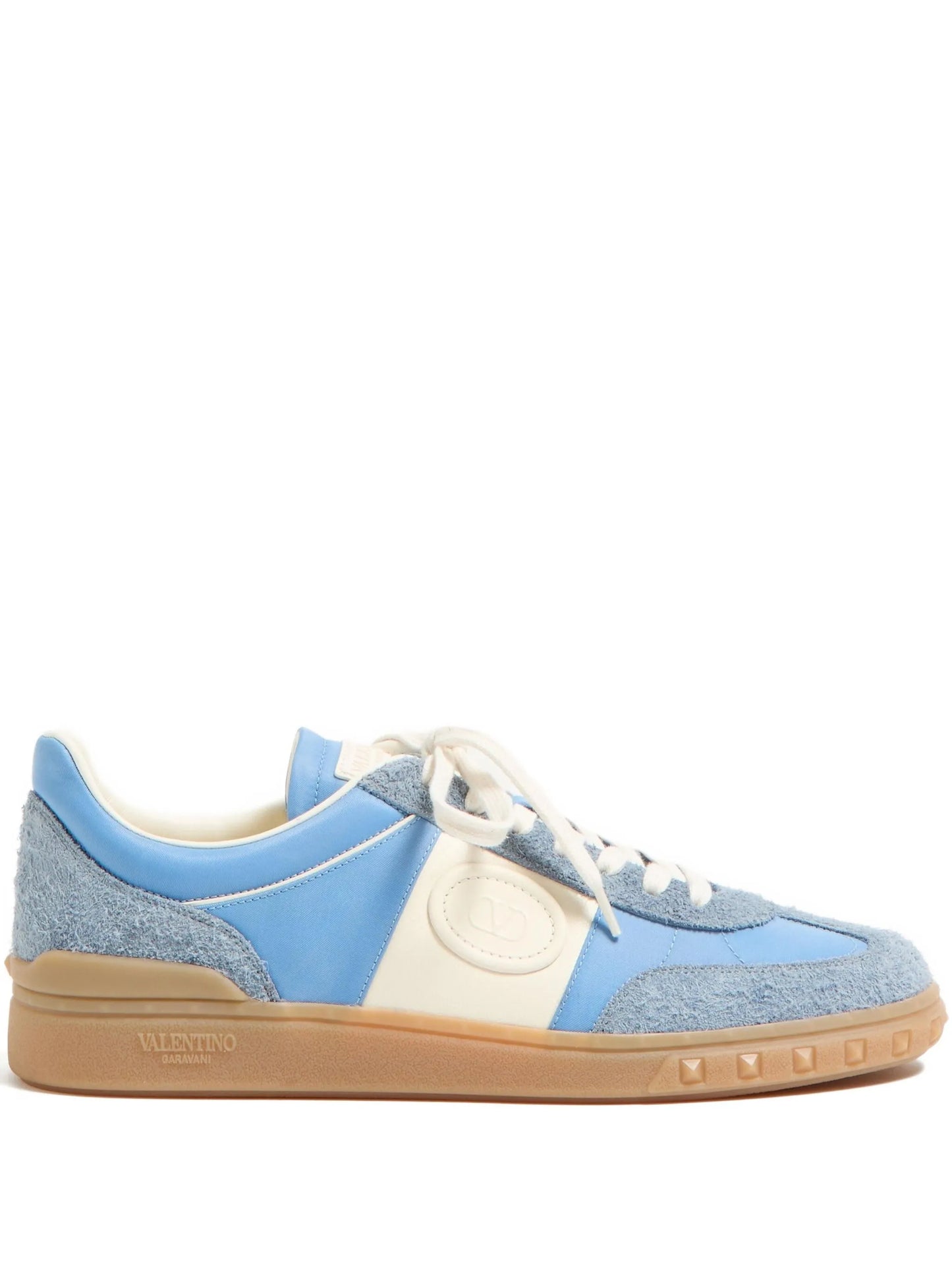 Upvillage sneakers