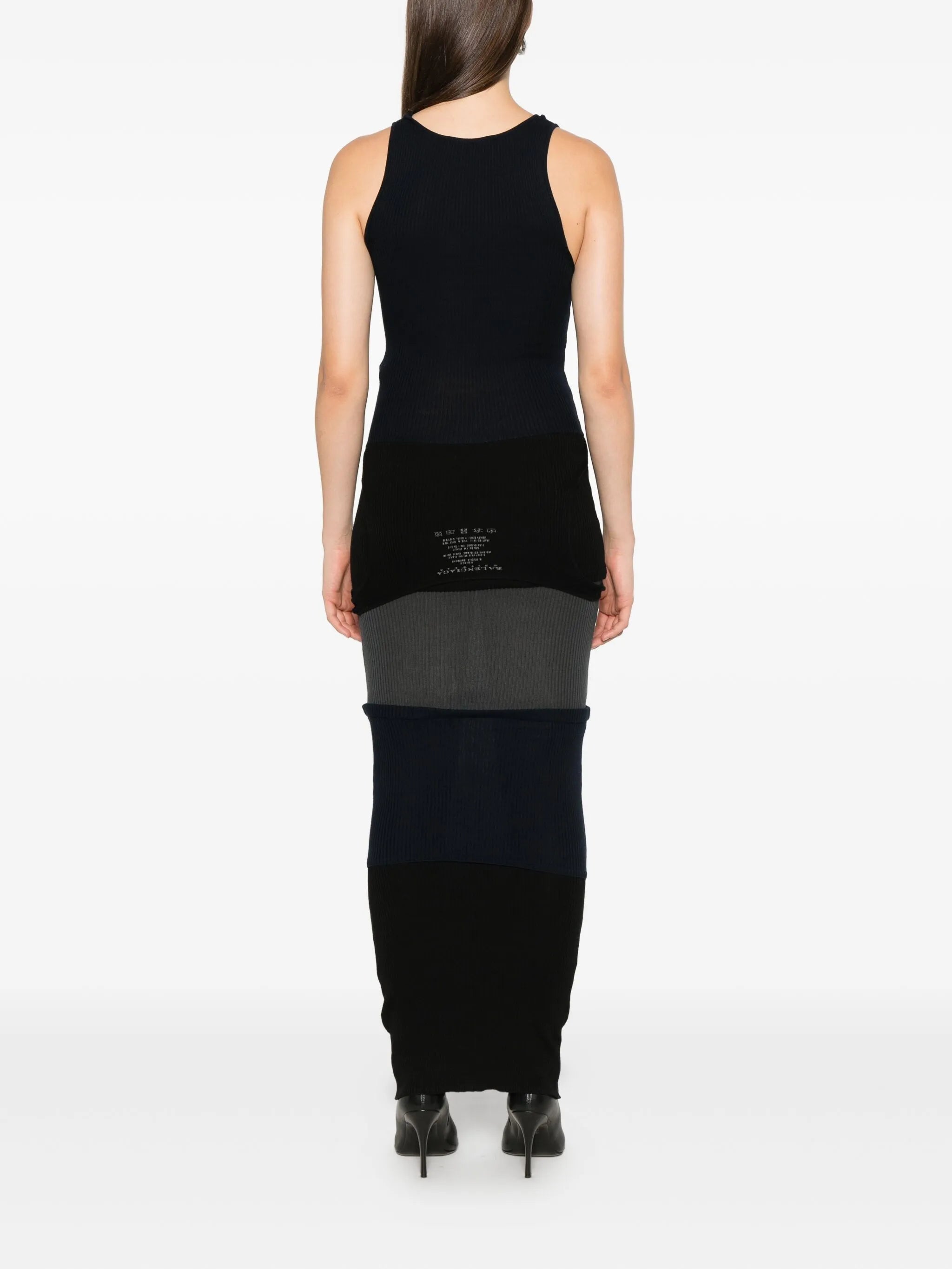 sleeveless maxi dress