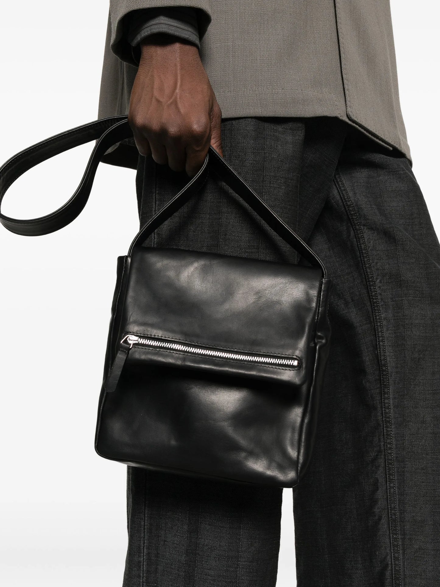 zip-pocket cross body bag